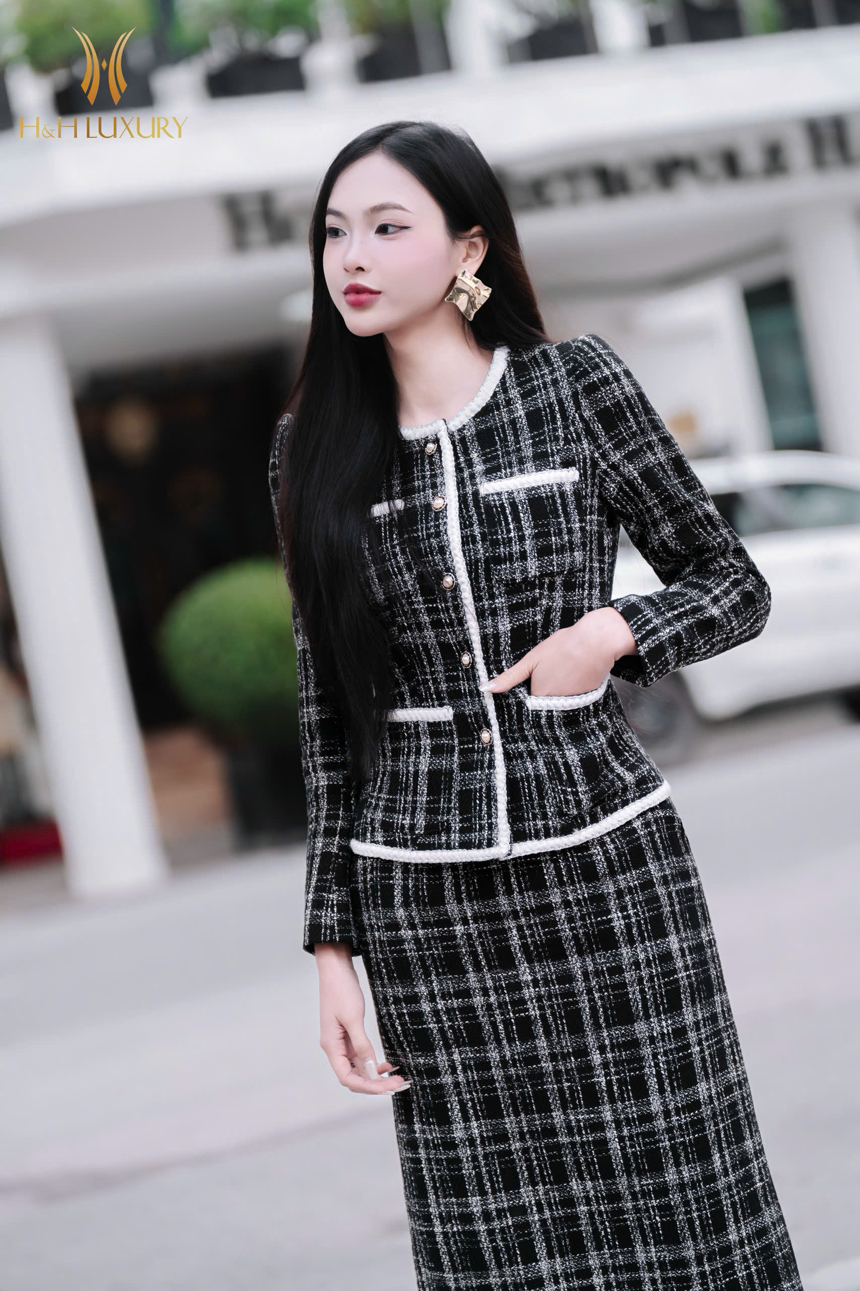 ÁO VEST DẠ TWEED KẺ ĐEN PHỐI
