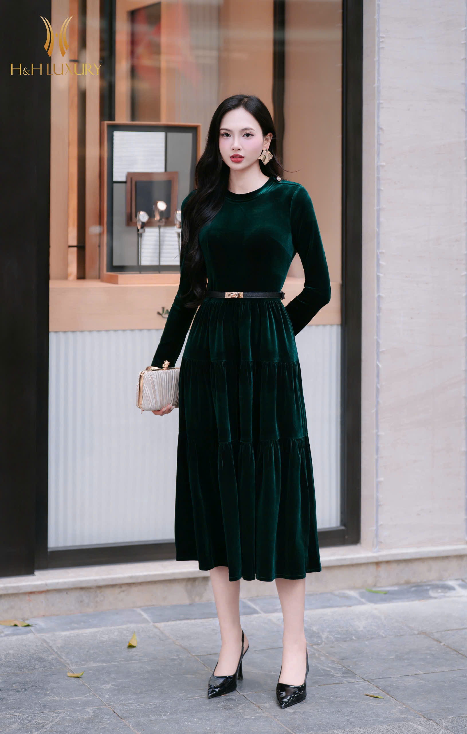 ĐẦM NHUNG XANH CỔ VỊT NHÚN 3 TẦNG