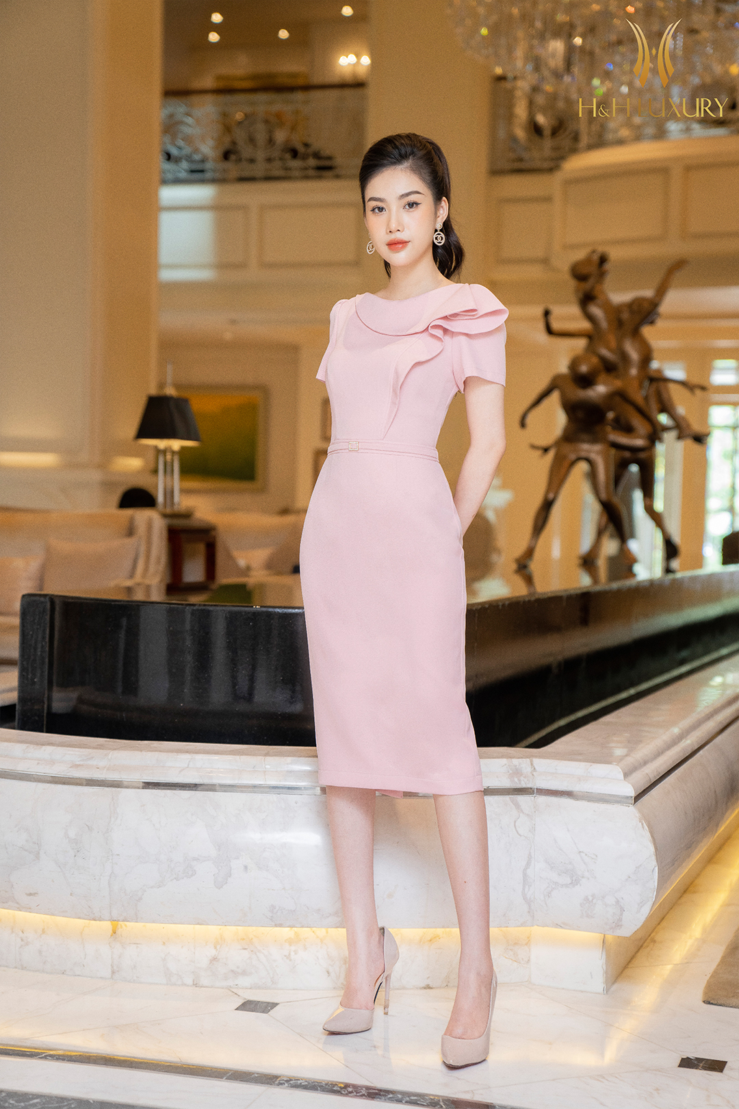 Các mẫu váy trung niên cao cấp được yêu thích năm 2023 (1) - Đầm Quỳnh Anh  Luxury Fashion