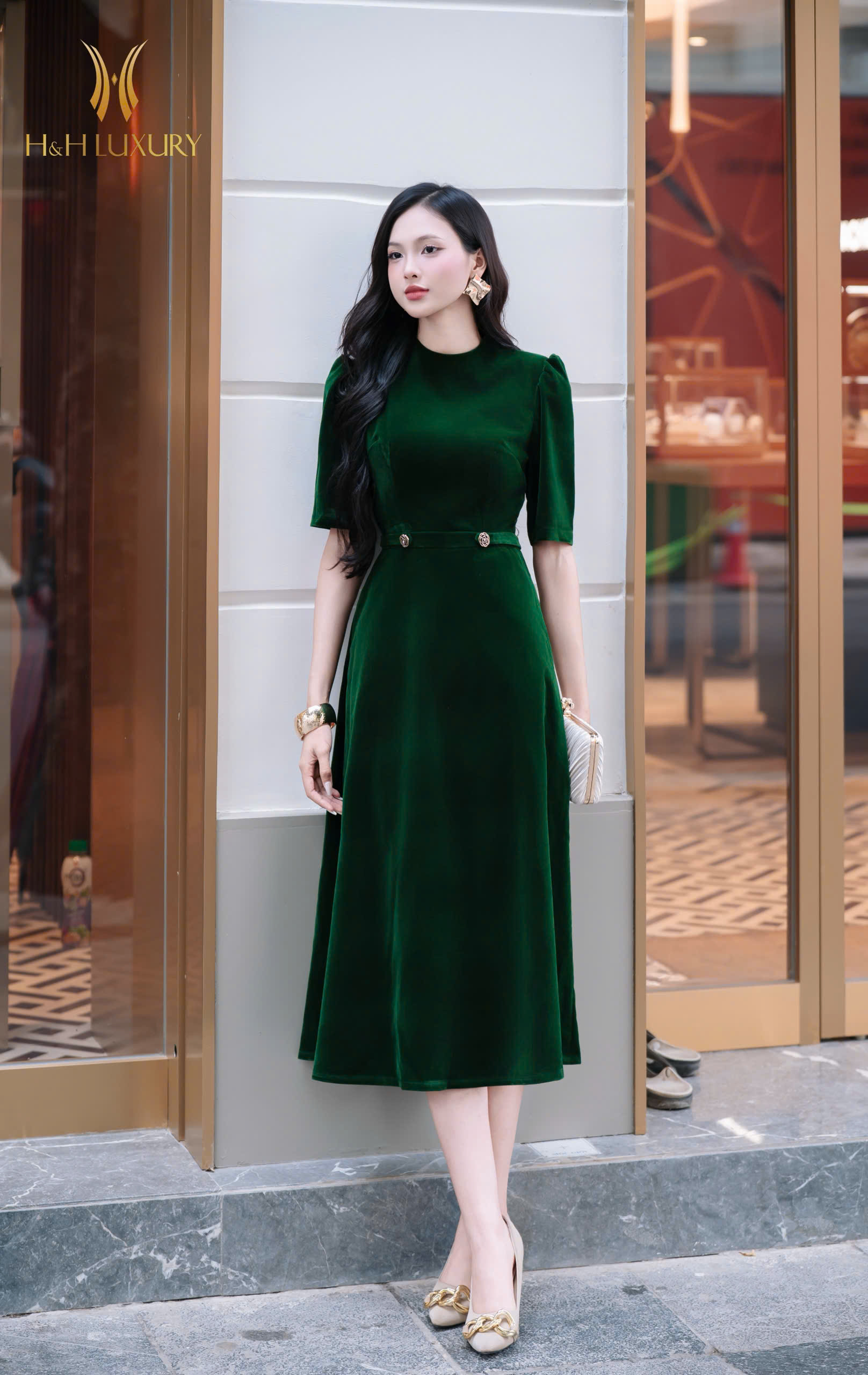 ĐẦM XÒE NHUNG XANH CỔ VỊT CÚC EO