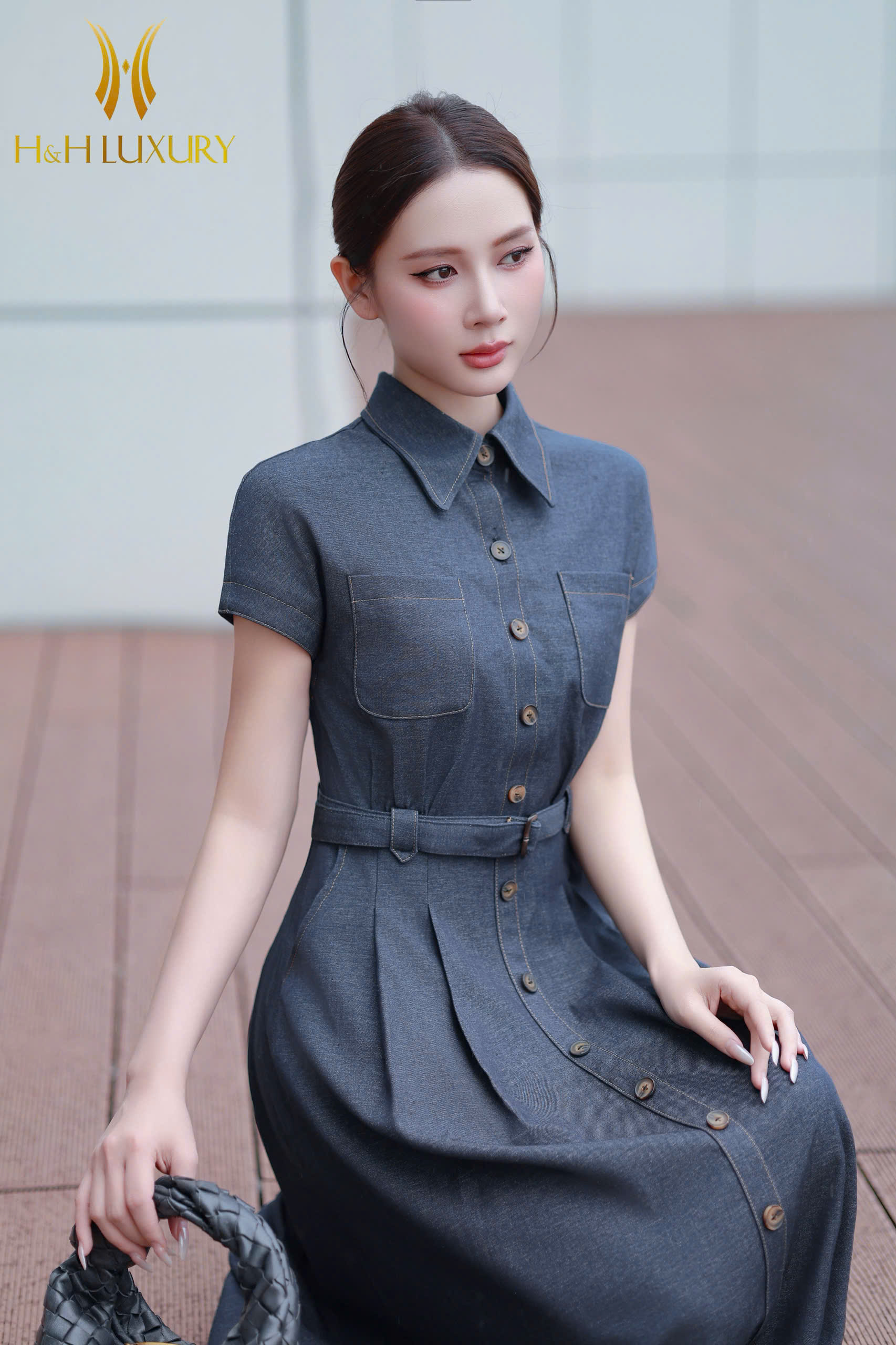 ĐẦM XÒE JEAN XANH NAVY ĐAI EO