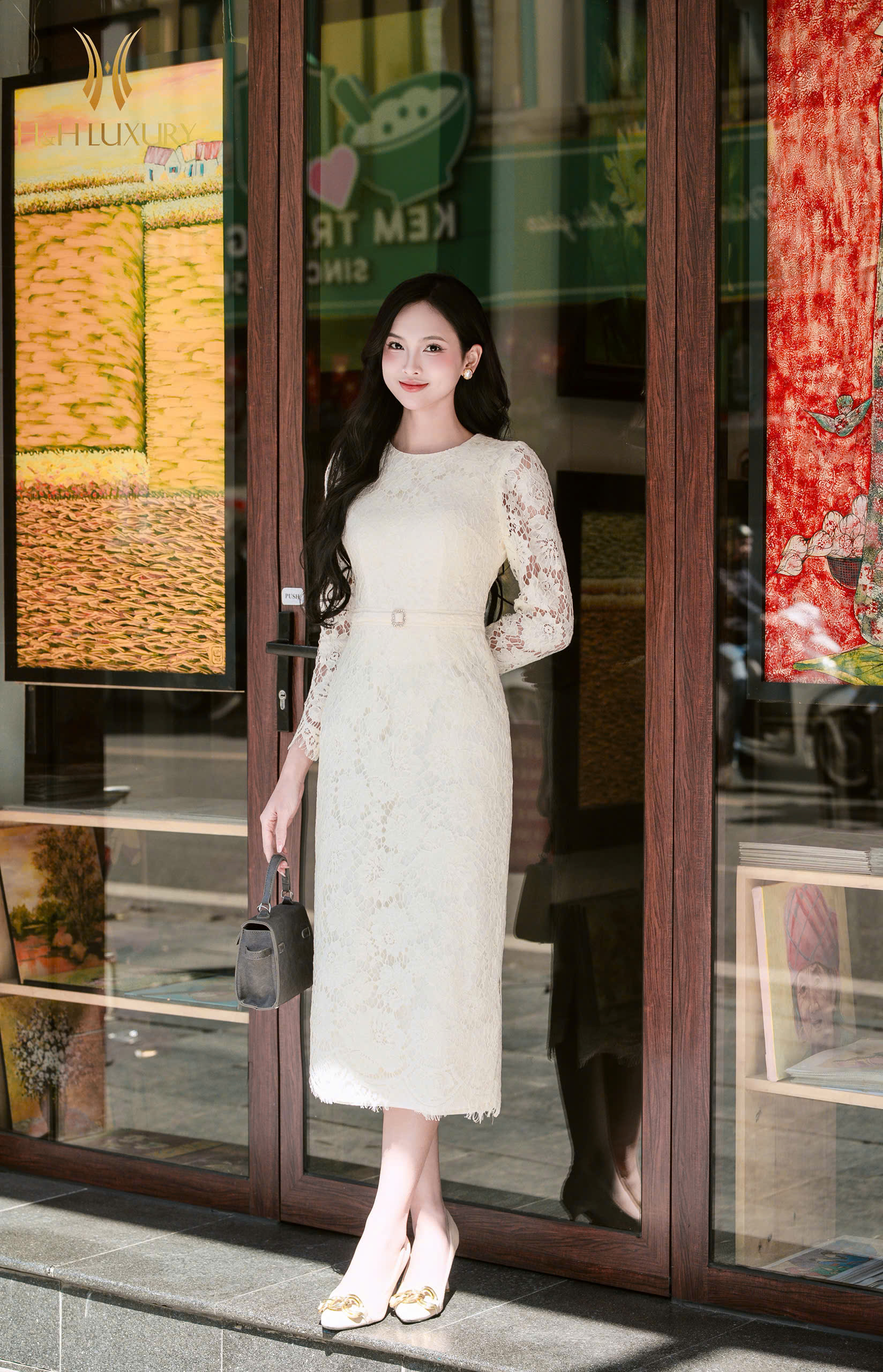 ĐẦM BÚT CHÌ REN KEM ĐAI EO