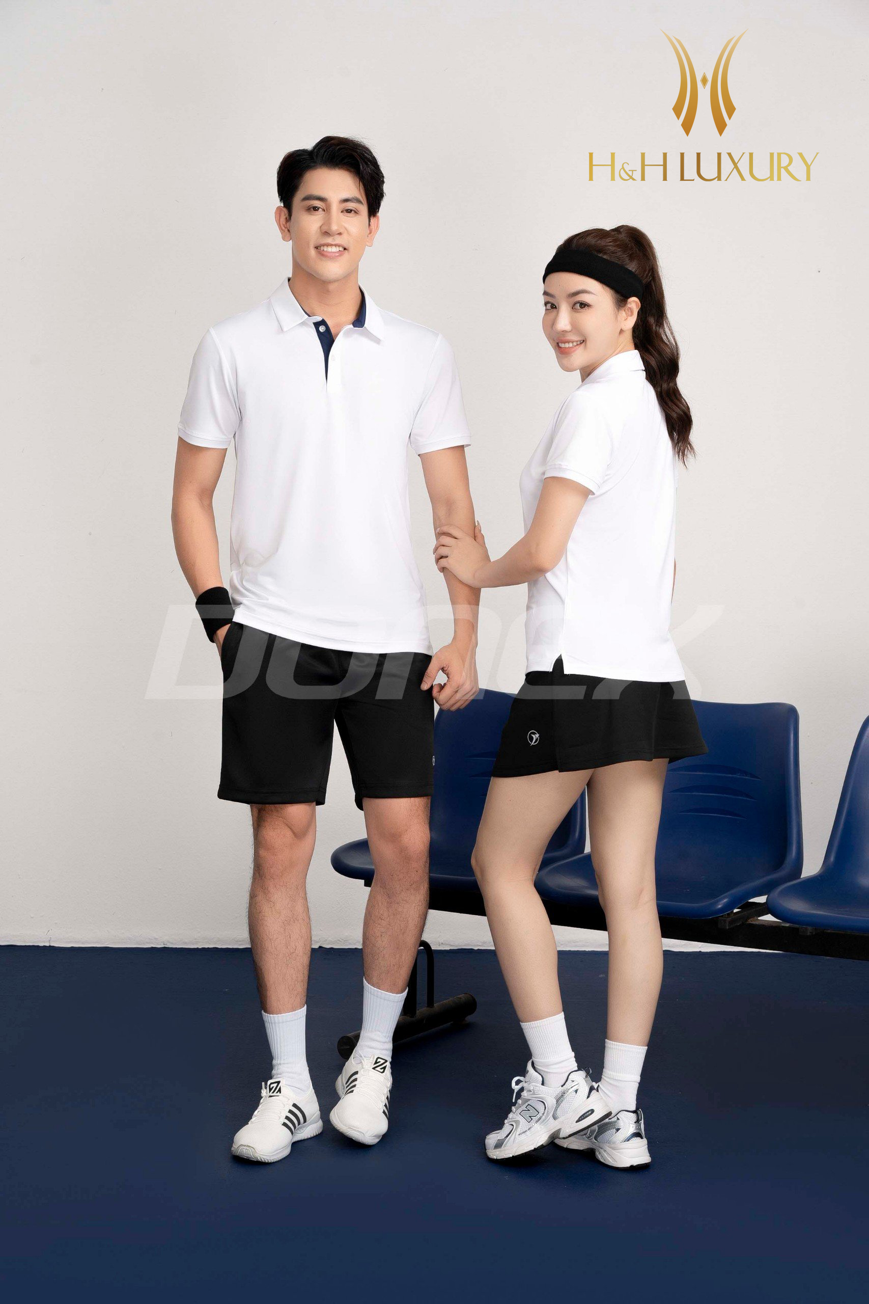 ÁO THỂ THAO NAM TRẮNG PHỐI NAVY