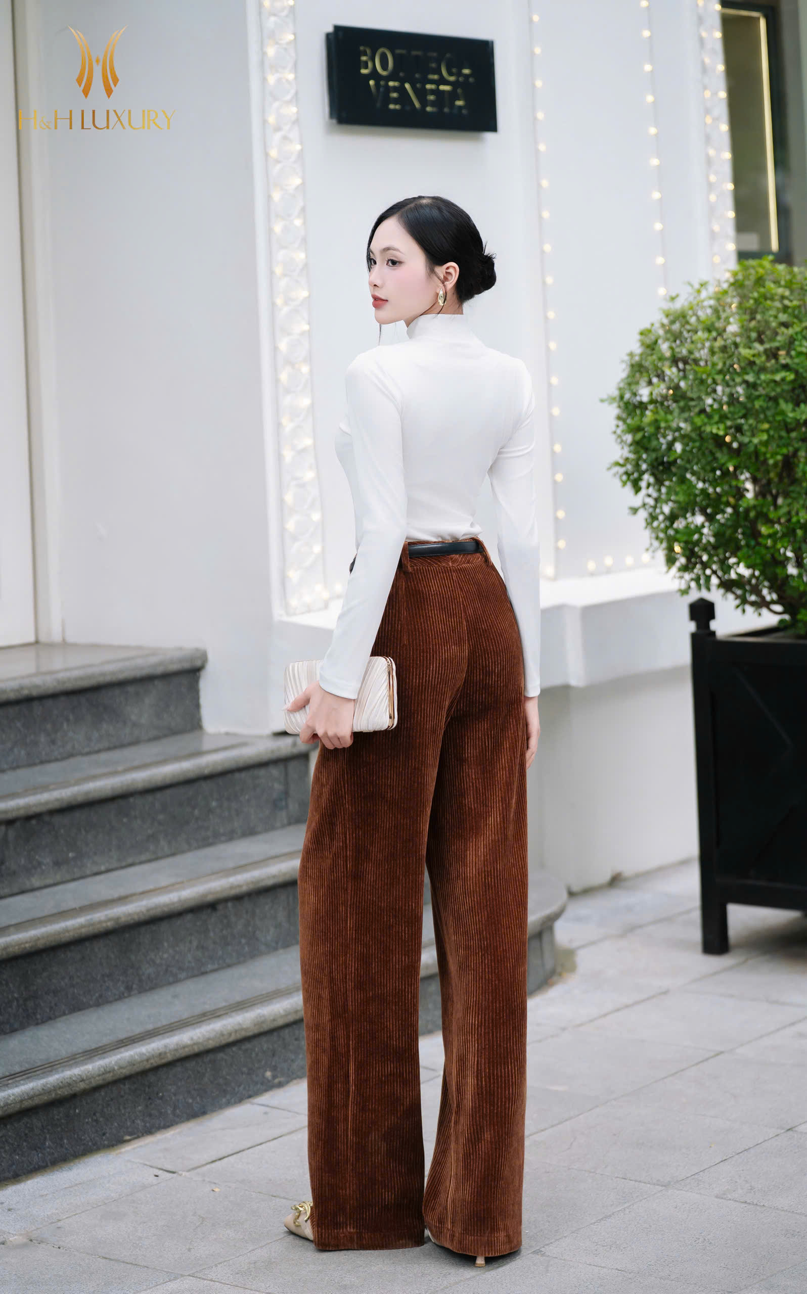 ÁO GIỮ NHIỆT TRẮNG CO GIÃN 4 CHIỀU