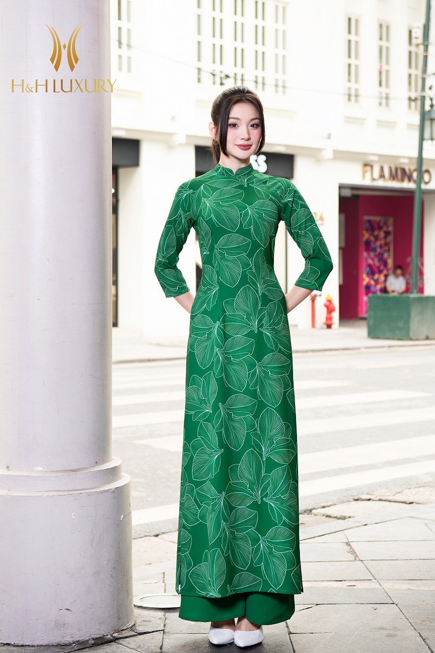 ÁO DÀI LỤA MỸ HỌA TIẾT LÁ XANH