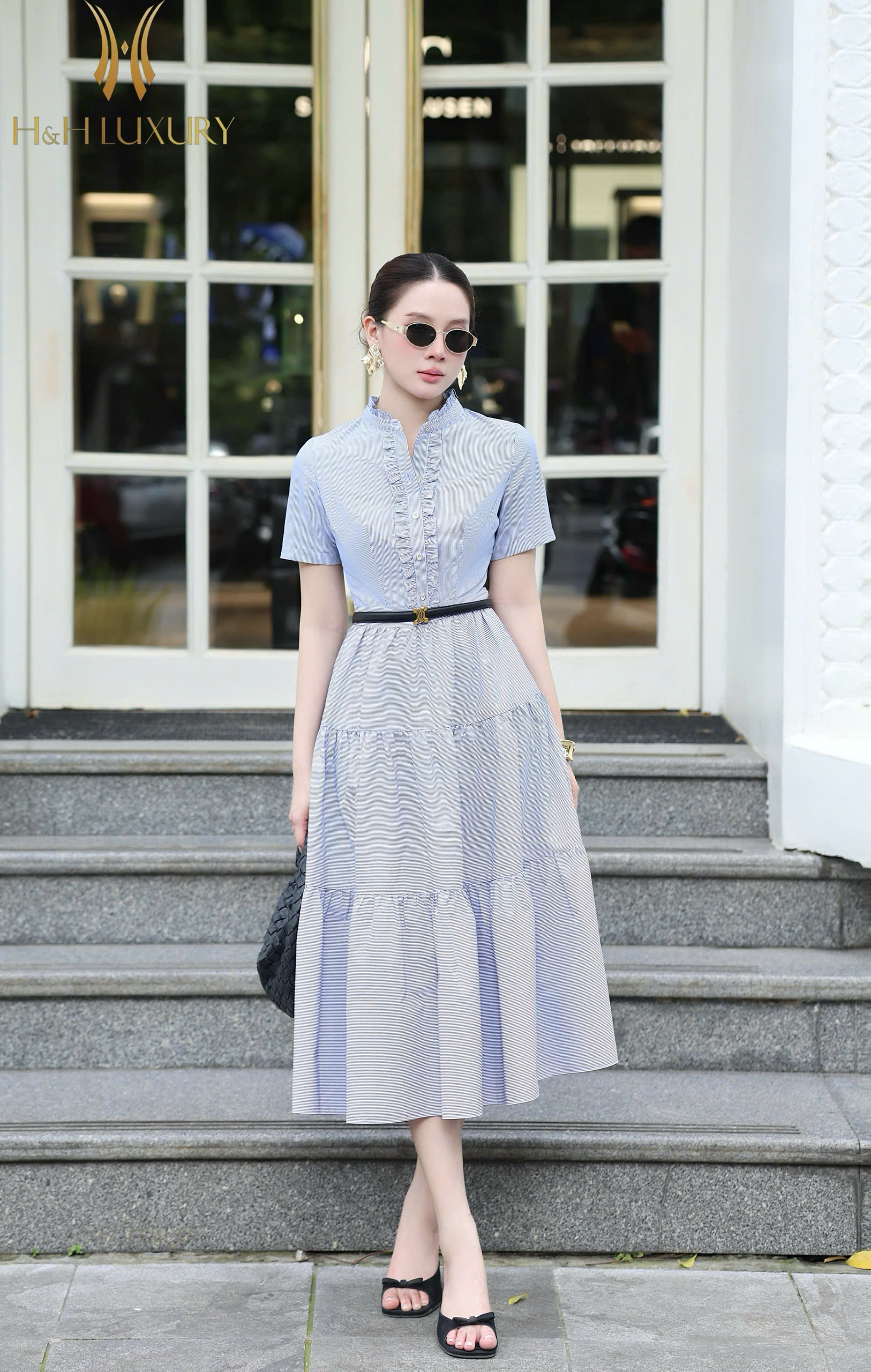 ĐẦM KẺ XANH NAVY XẾP LY CỔ