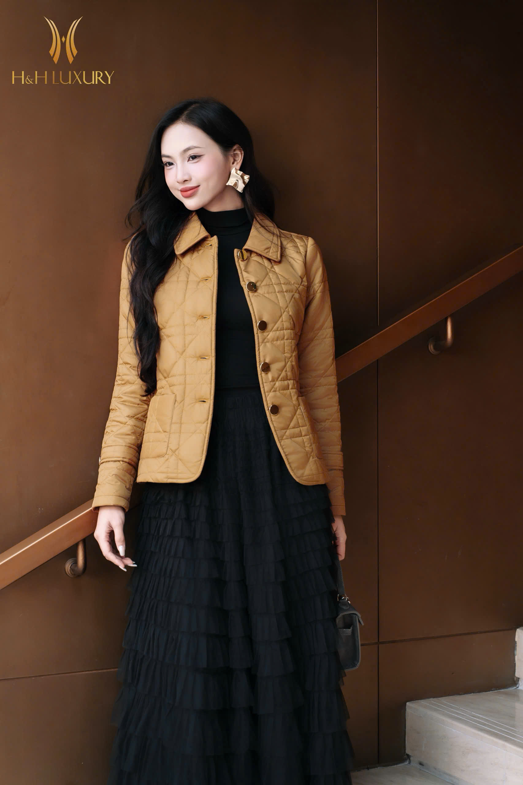 ÁO GIỮ NHIỆT ĐEN CO GIÃN 4 CHIỀU