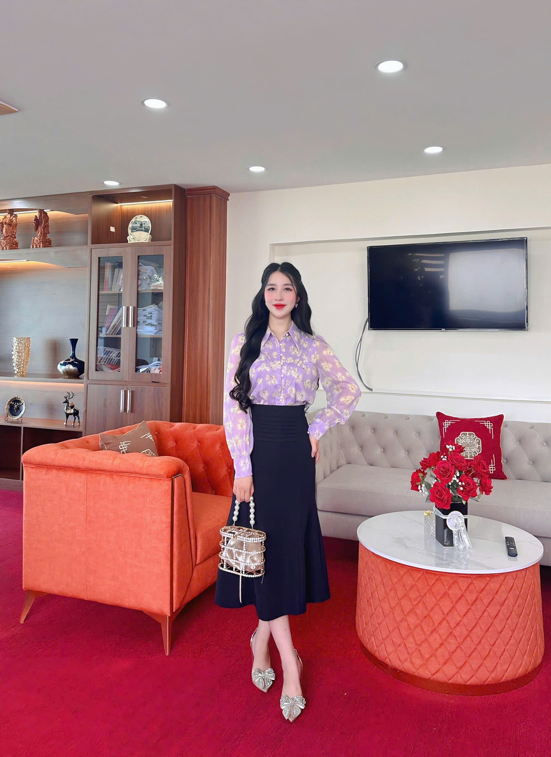 CHÂN JUP ĐUÔI CÁ ĐEN XẾP LY TRƯỚC