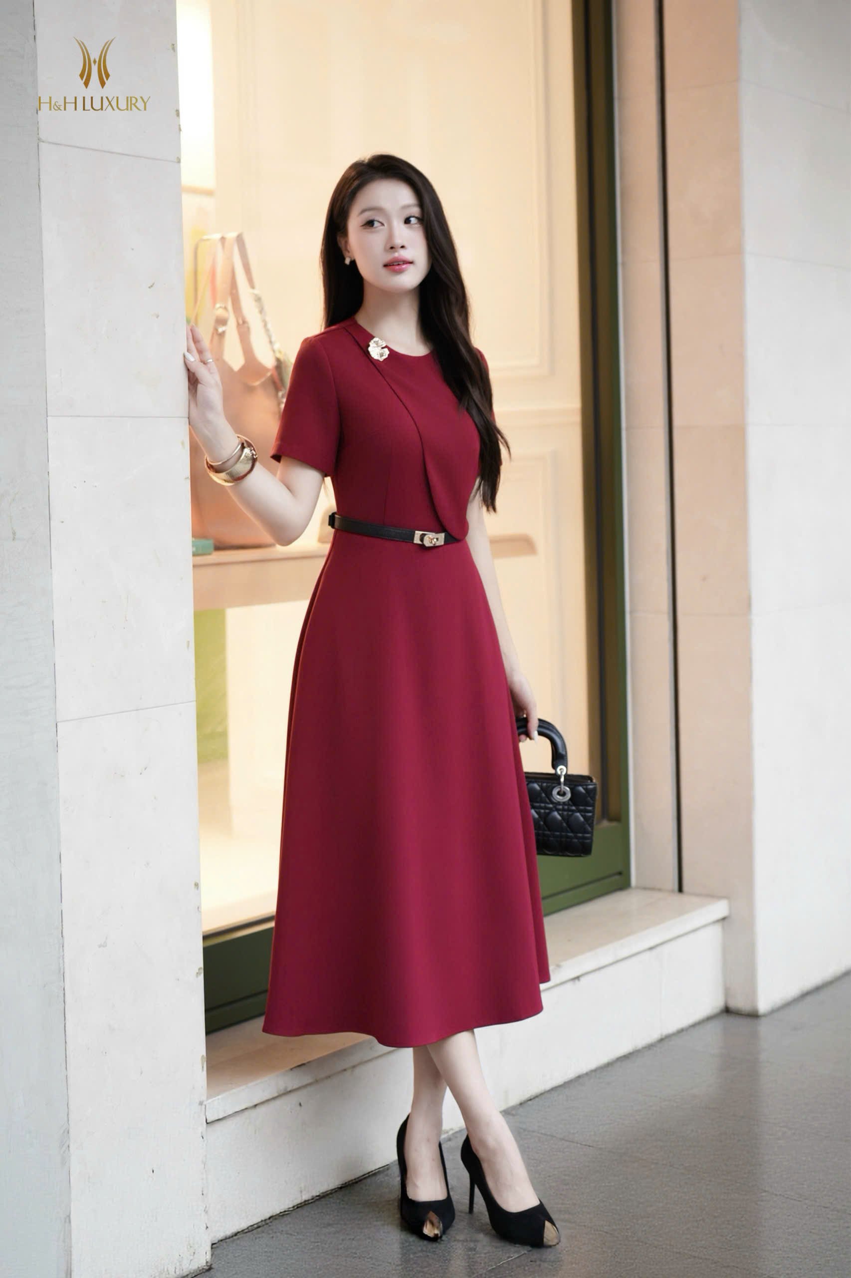 ĐẦM ĐỎ ĐÔ TÀ NGỰC ĐÍNH CHARM