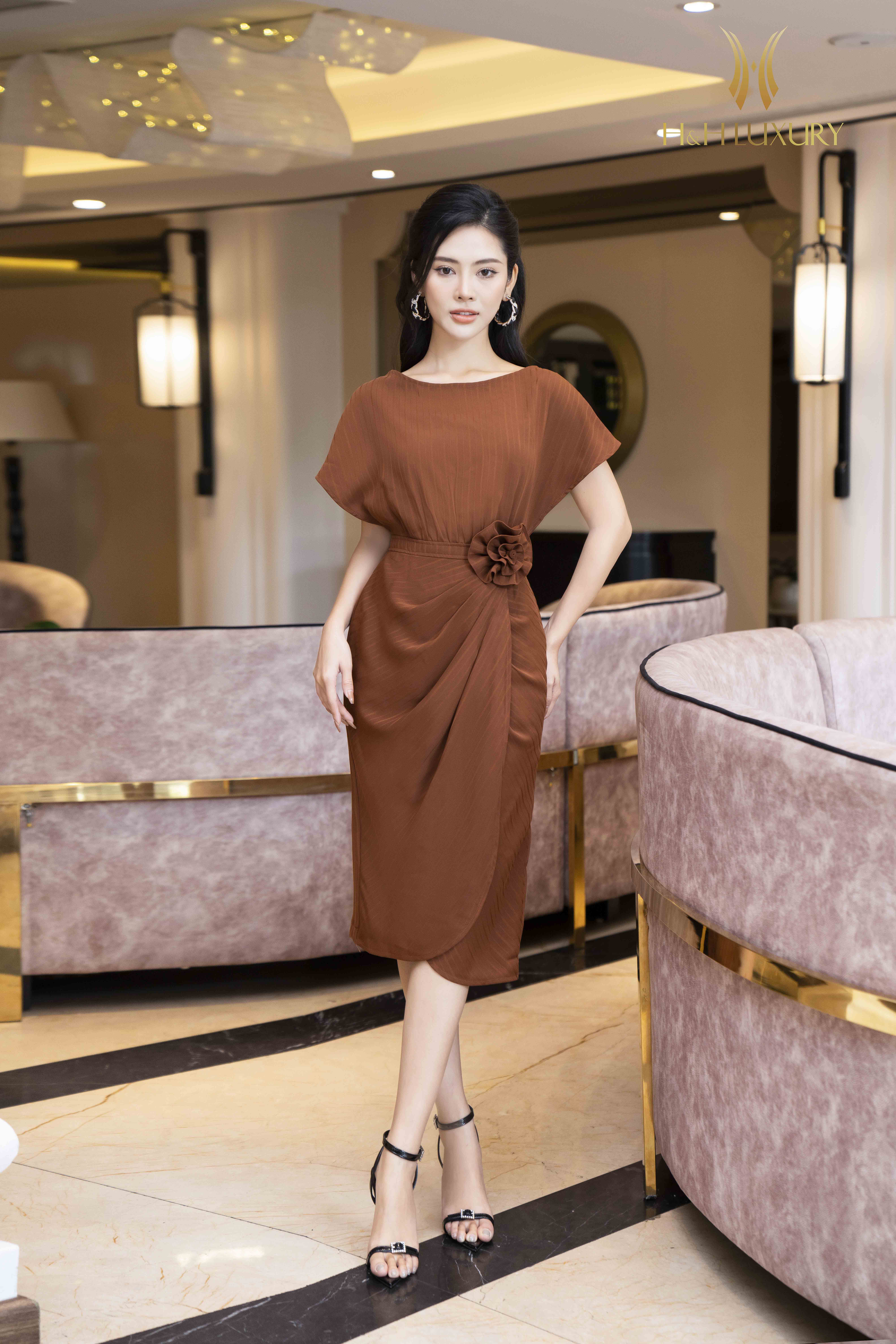 ĐẦM KẺ SỌC NGANG CHẤT LEN MONGTOGHI SIÊU HOT, Váy maxi dáng dài ba lỗ hot  trend năm 2022 | Shopee Việt Nam