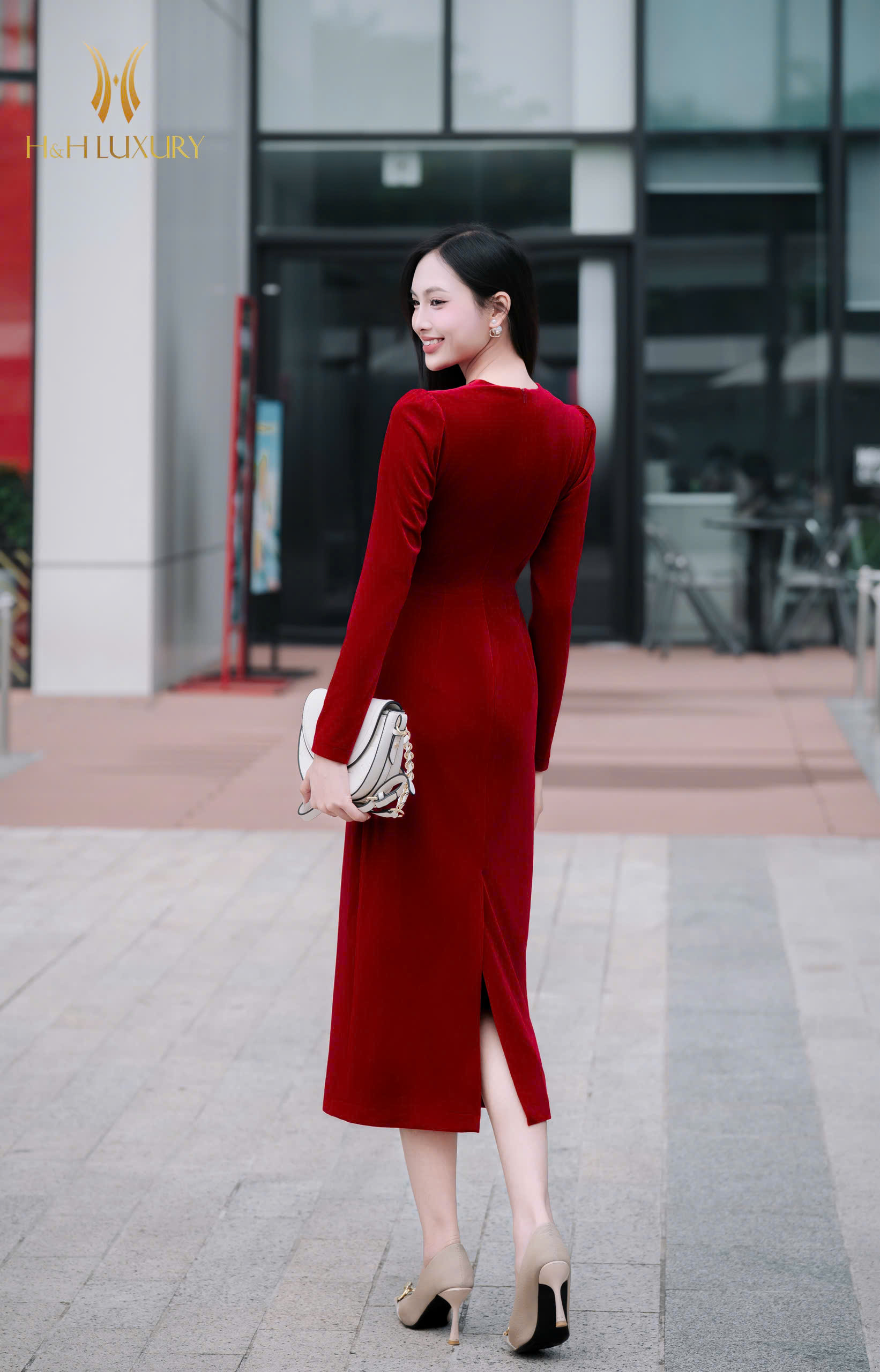 ĐẦM BÚT CHÌ NHUNG ĐỎ CÚC EO