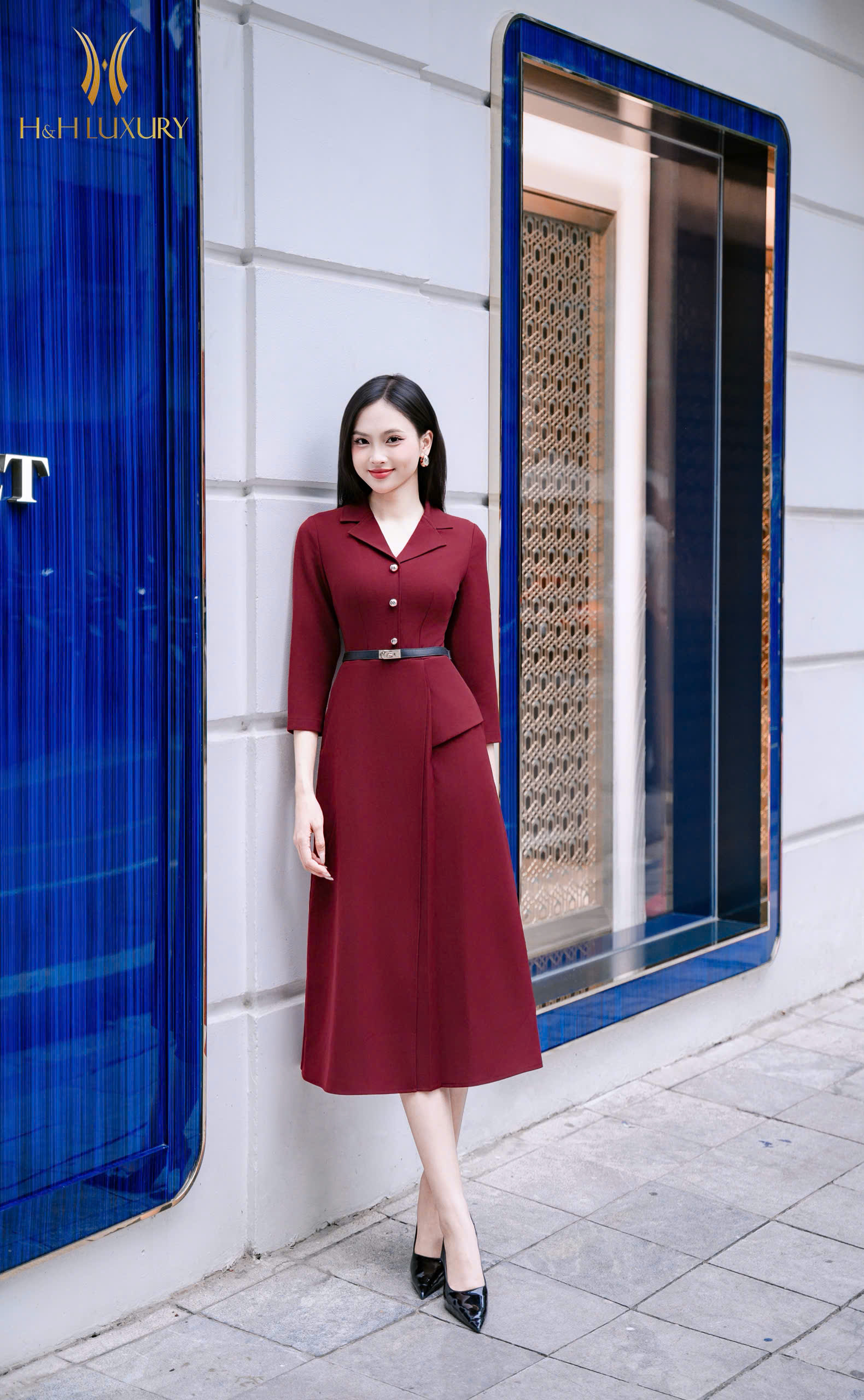ĐẦM CỔ VEST ĐỎ BORDEAUX ĐÍNH CÚC