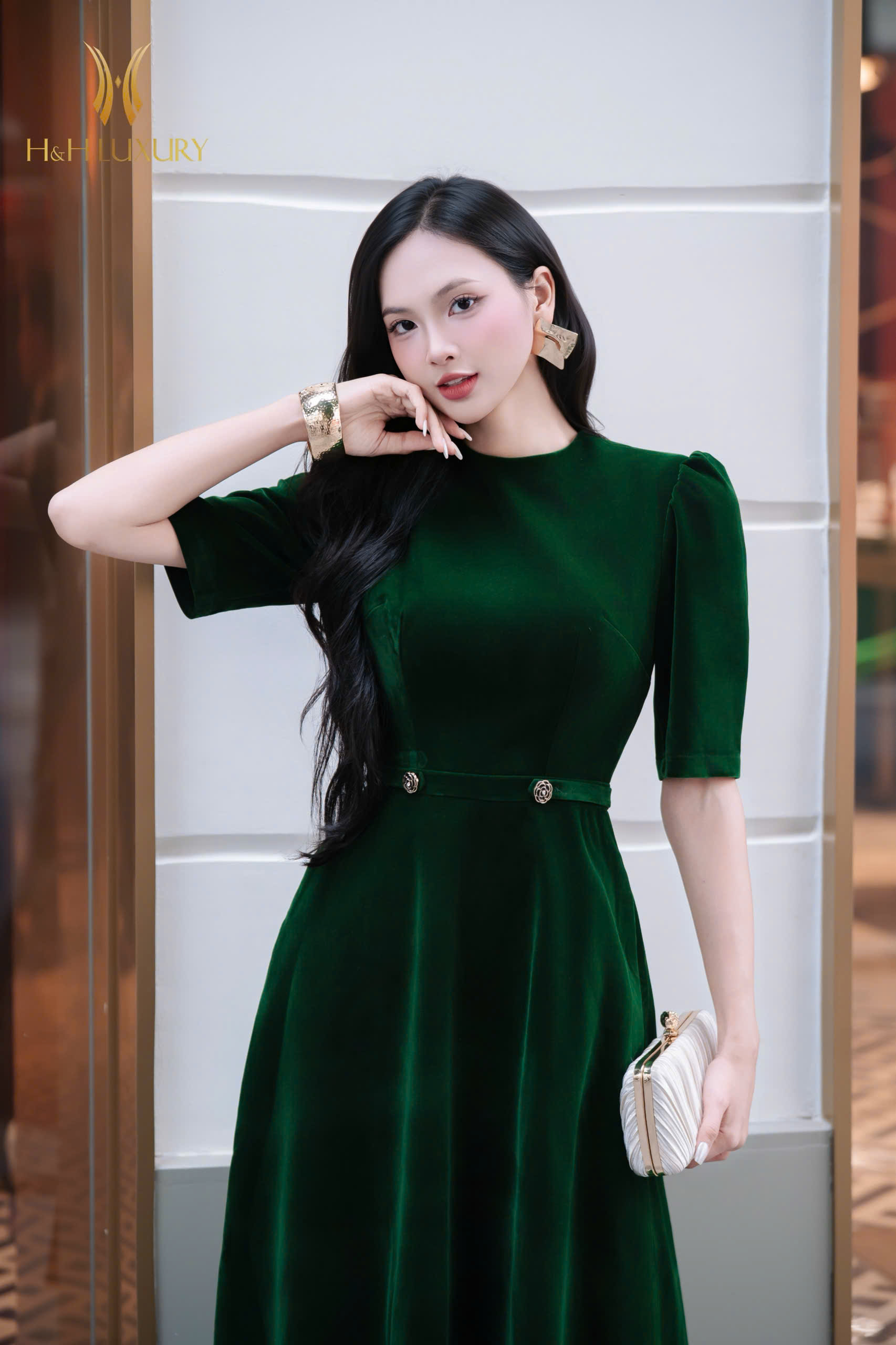 ĐẦM XÒE NHUNG XANH CỔ VỊT CÚC EO