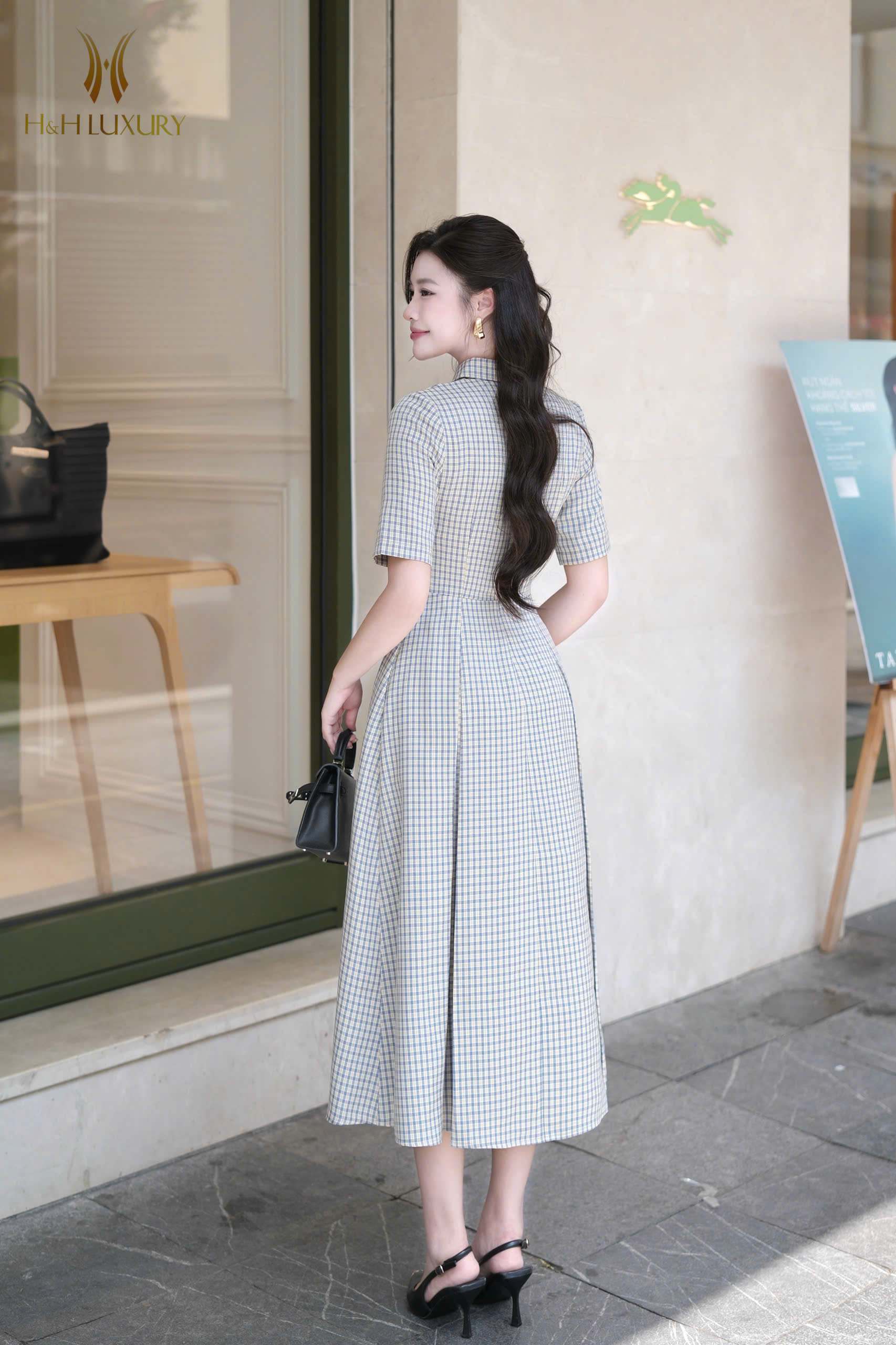 ĐẦM XÒE KẺ XANH NGỌC TÀ NGỰC
