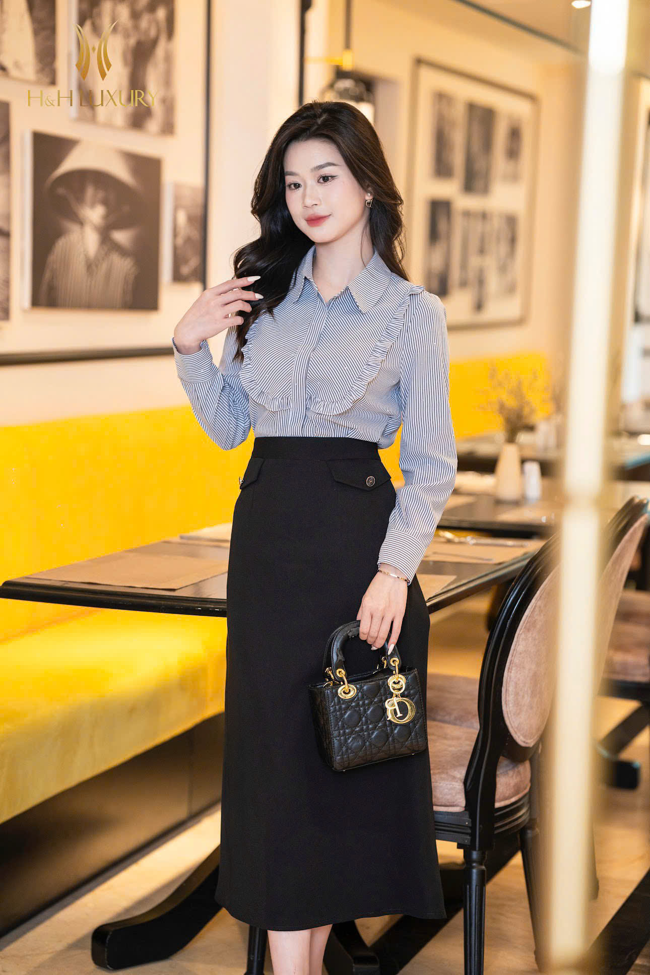 ÁO SƠ MI KẺ ĐÍNH ĐÁ THÔ HÀN CAO CẤP