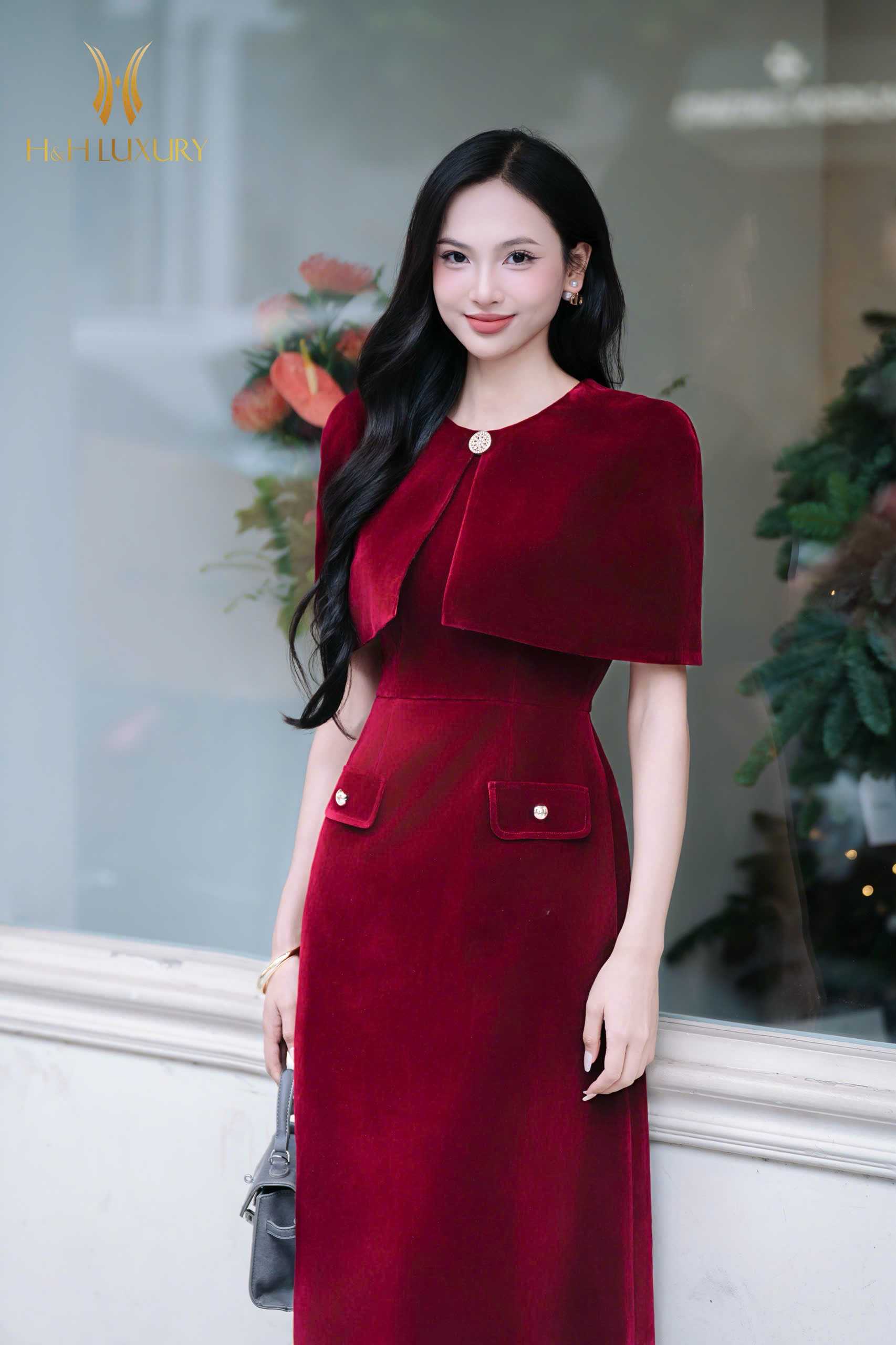 ĐẦM TIỆC NHUNG ĐỎ ĐÔ TÀ NGỰC