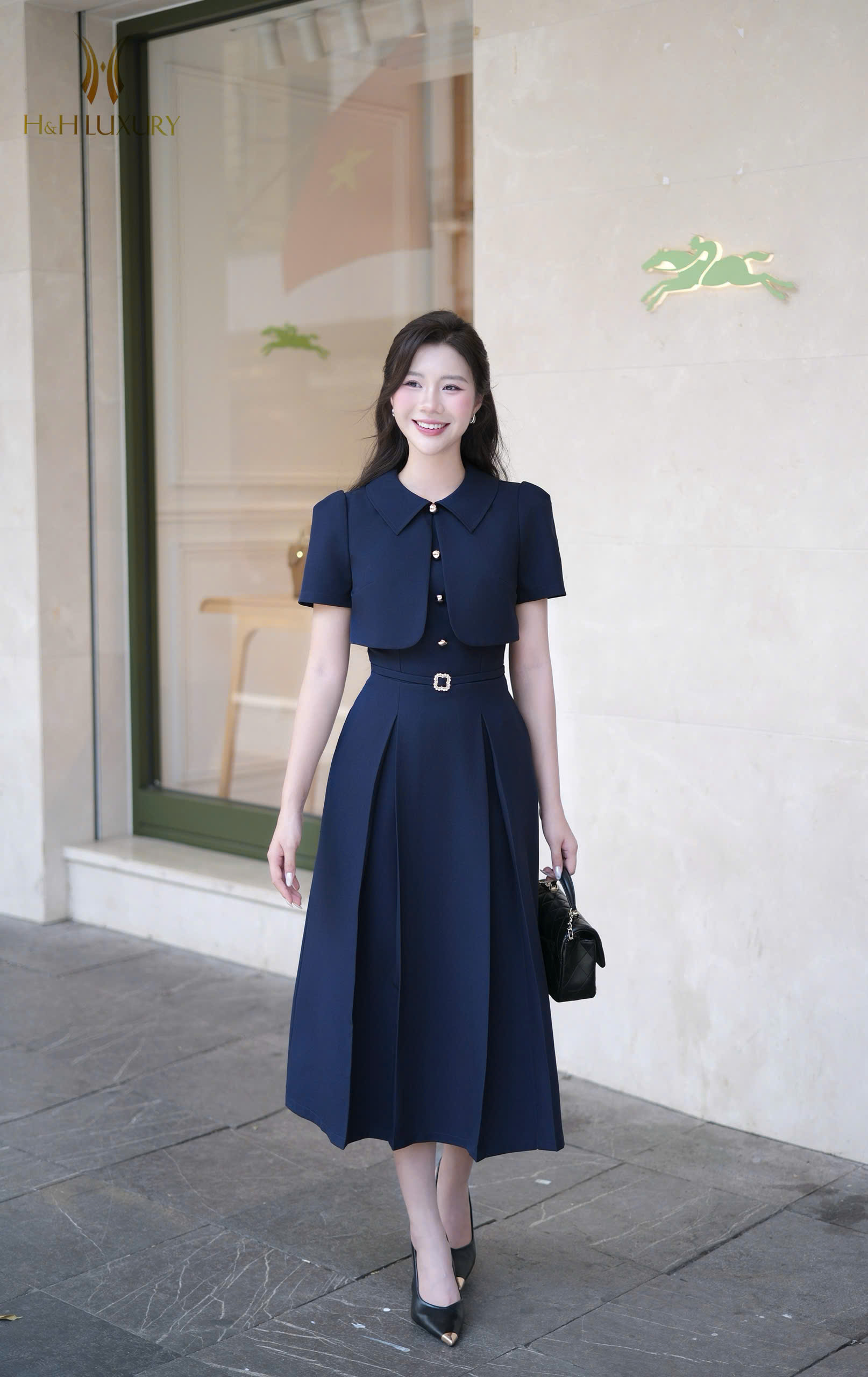 ĐẦM XANH NAVY TÀ NGỰC ĐÍNH CÚC