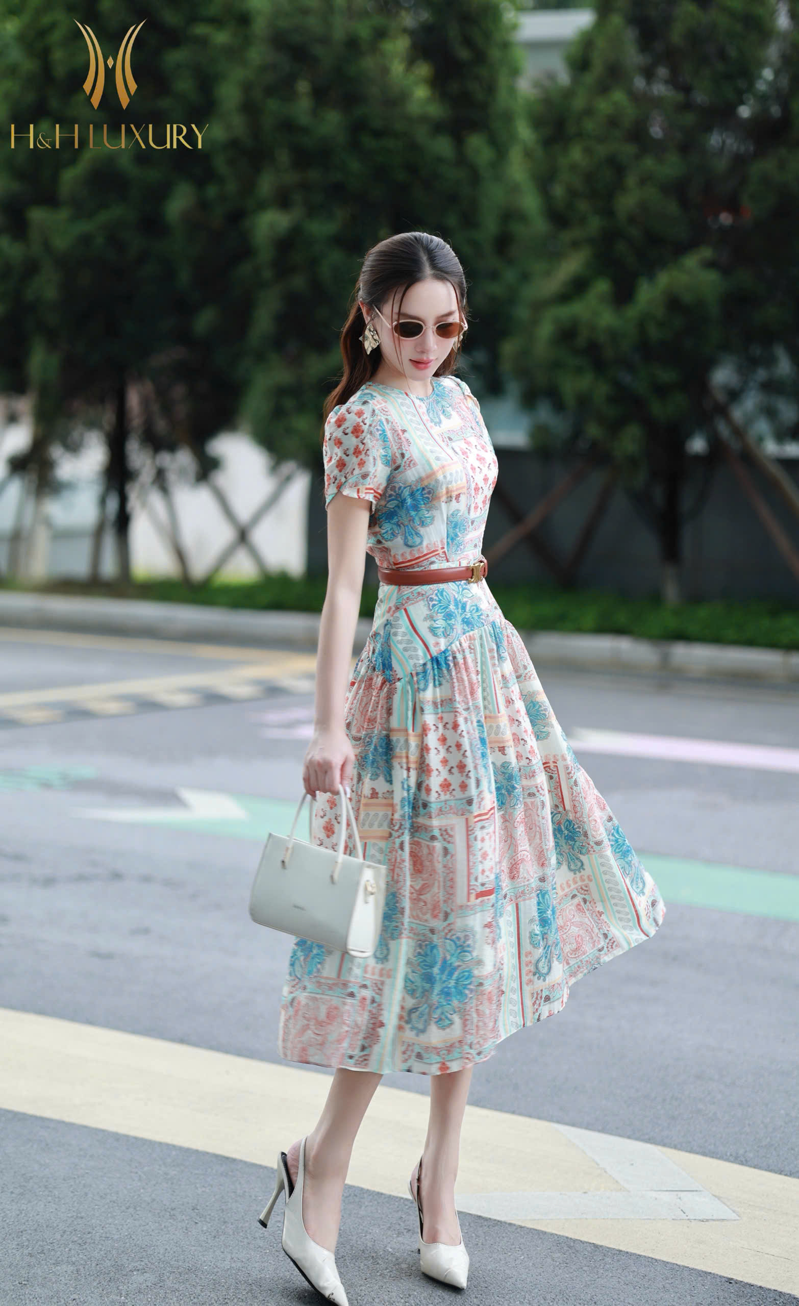 ĐẦM TẰM XANH NGỌC TAY CÁNH HỒNG