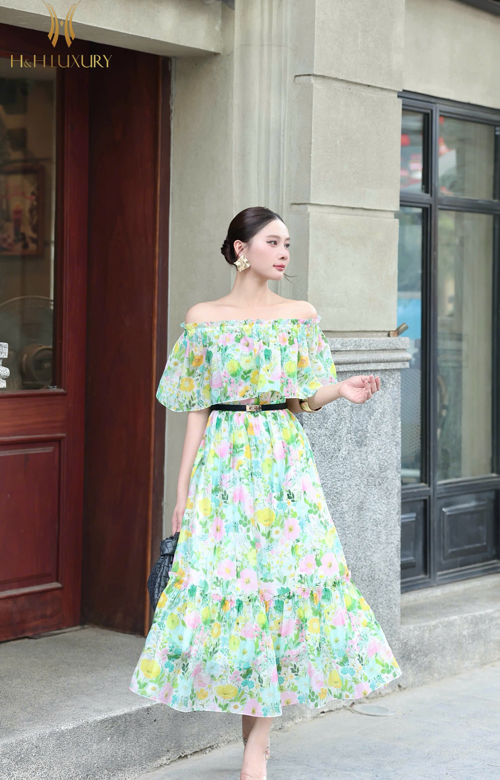 ĐẦM TẰM HOA VÀNG HỒNG CHUN VAI