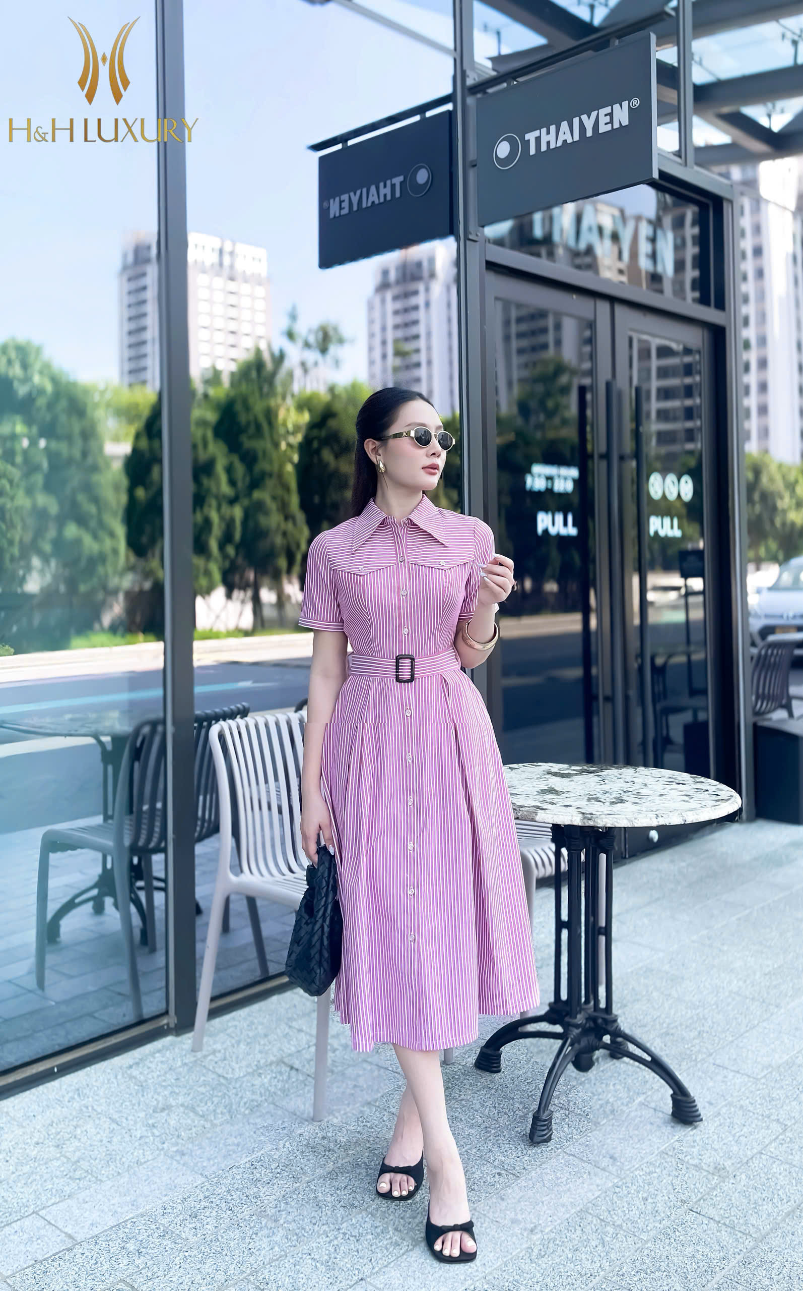 ĐẦM KẺ ĐỎ ĐÔ CỔ ĐỨC ĐAI EO