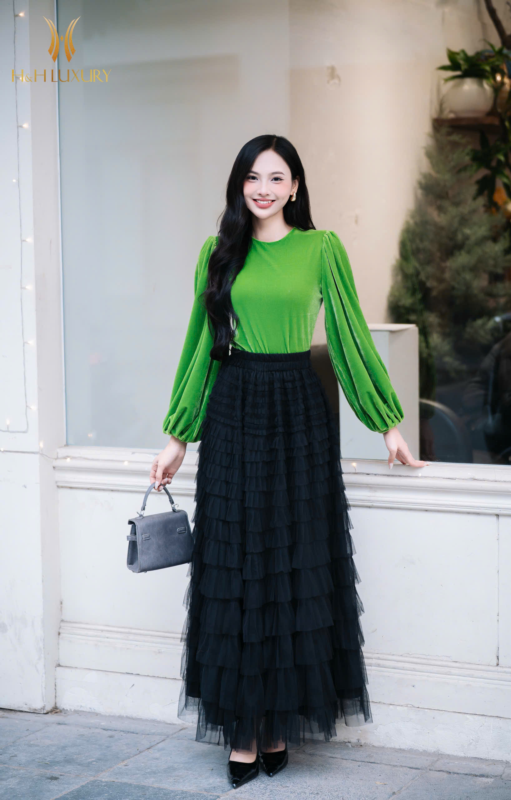 CHÂN VÁY REN LƯỚI ĐEN CAO CẤP