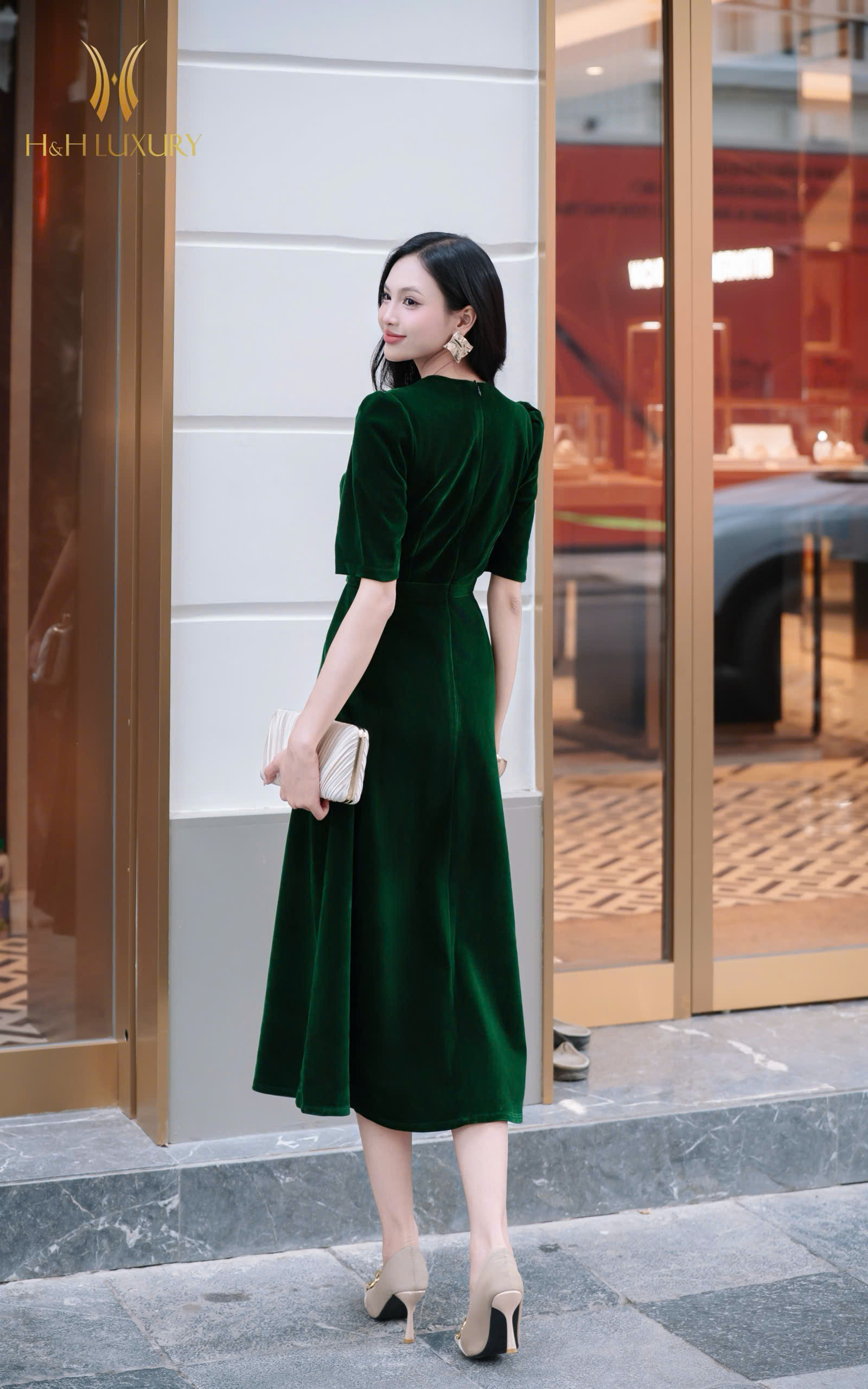 ĐẦM XÒE NHUNG XANH CỔ VỊT CÚC EO