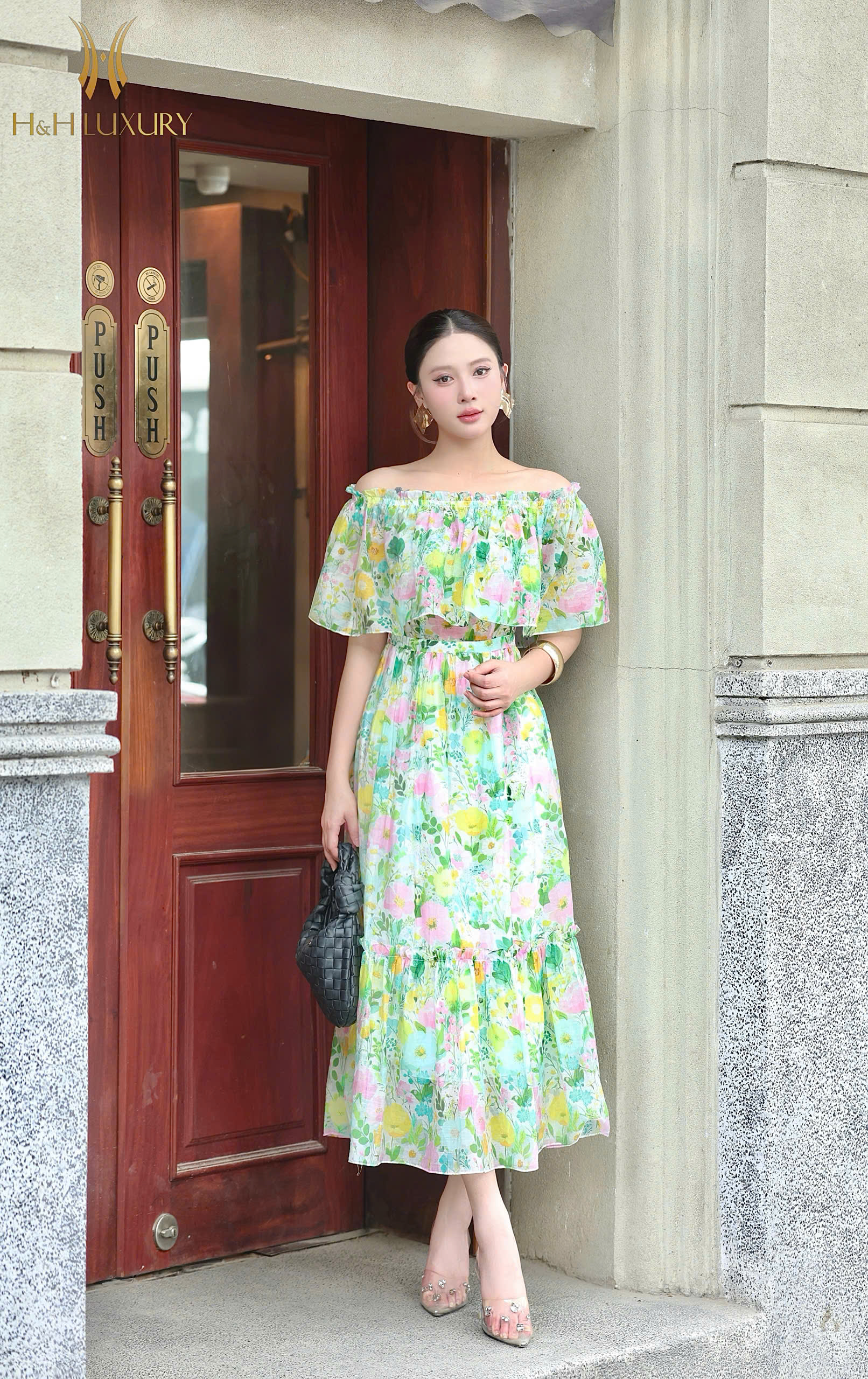 ĐẦM TẰM HOA VÀNG HỒNG CHUN VAI