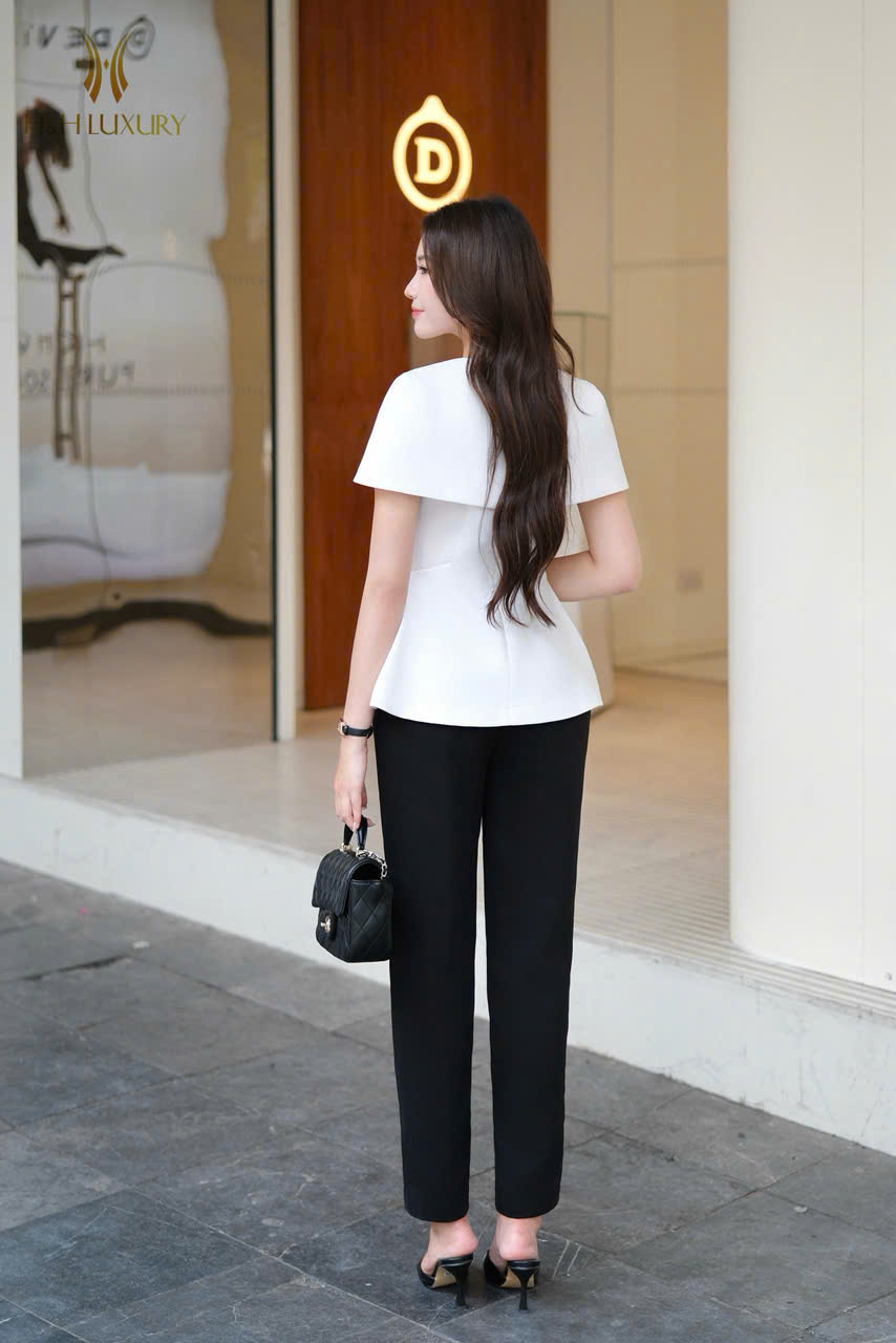 QUẦN BAGGY ĐEN HAI TÚI TRƯỚC