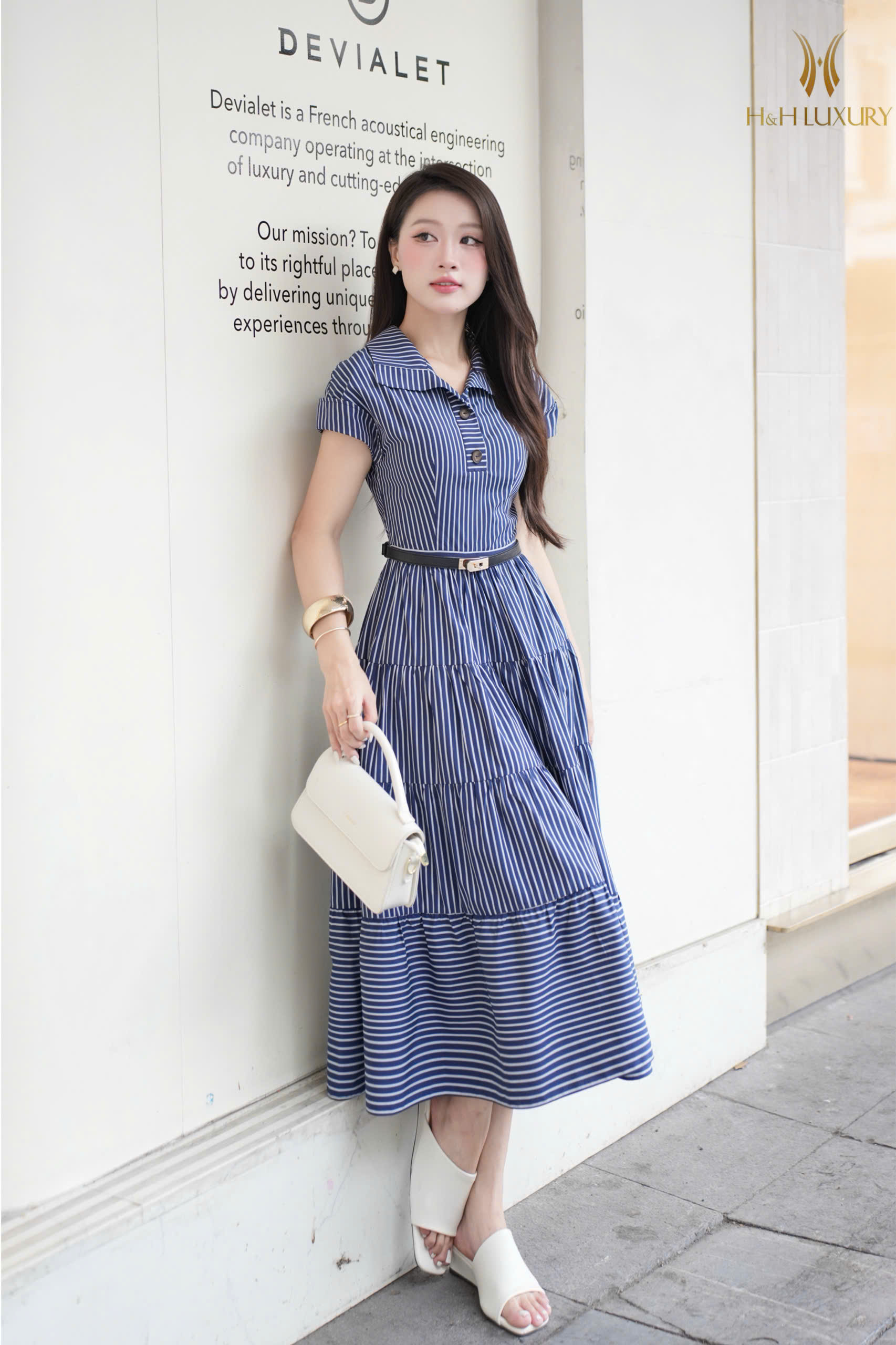 ĐẦM KẺ XANH NAVY ĐÍNH CÚC