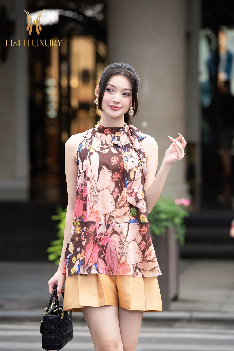 ÁO TƠ HOA NÂU TÂY CỔ YẾM NƠ CỔ