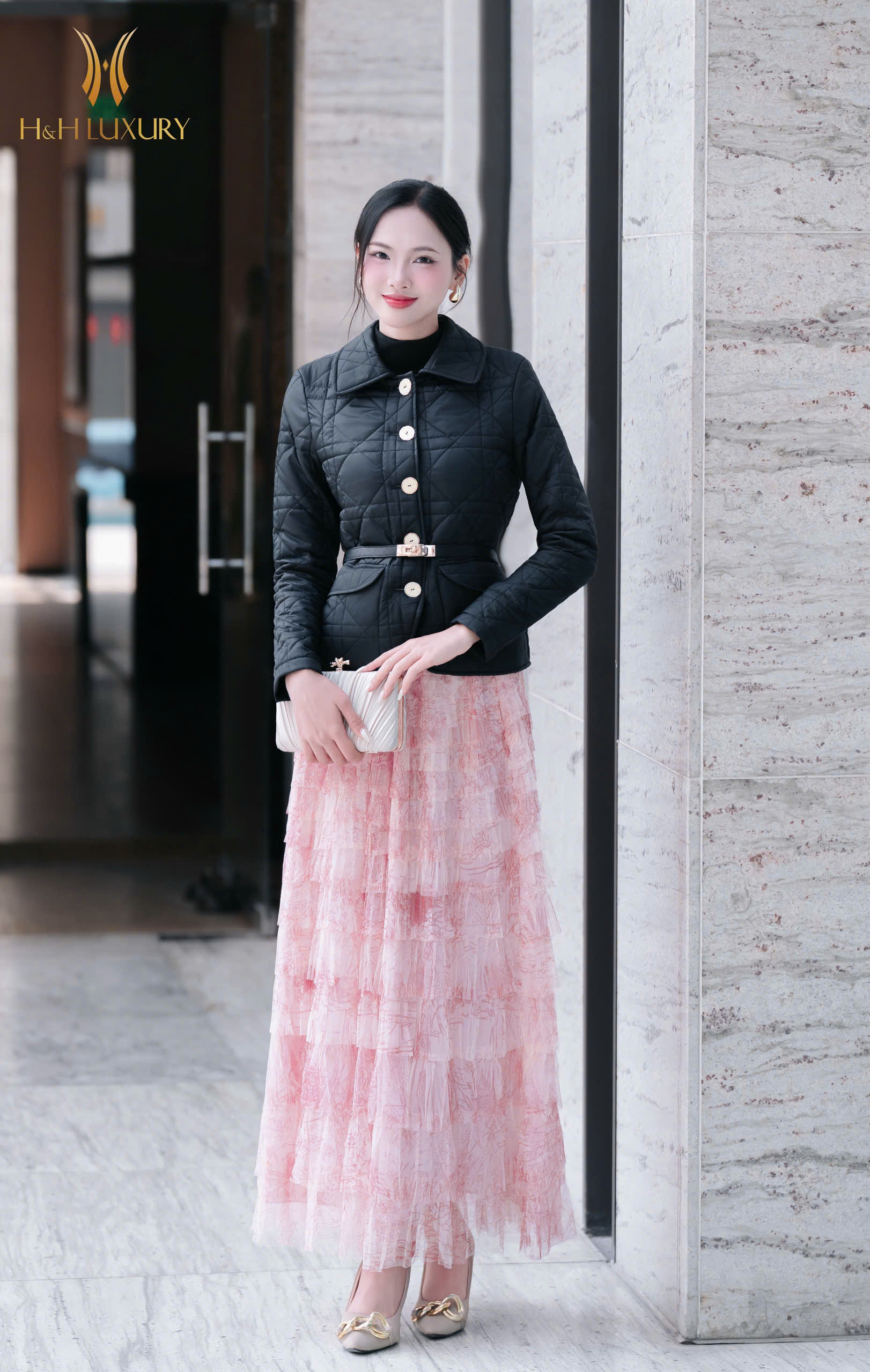 CHÂN VÁY REN LƯỚI HỒNG HỌA TIẾT