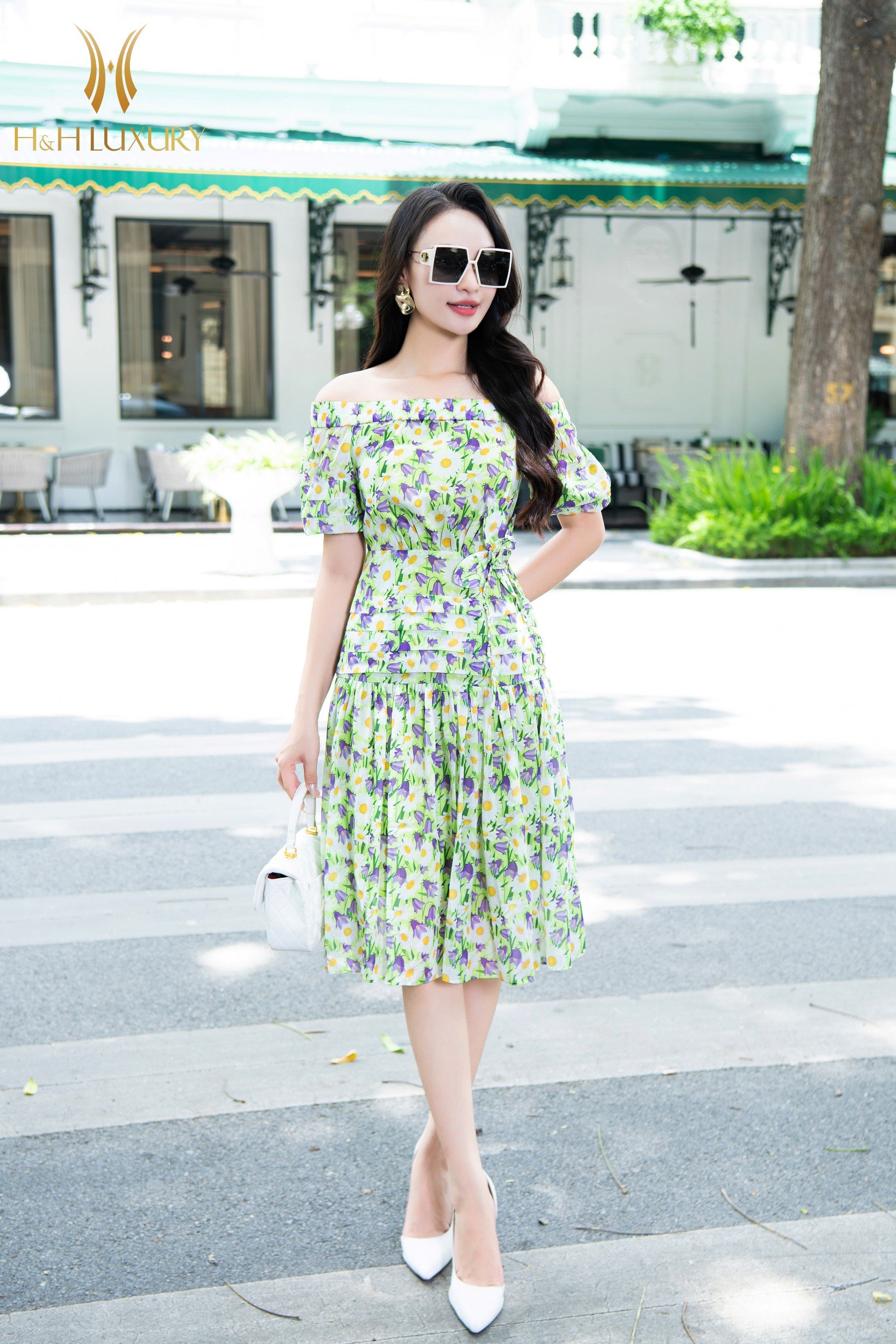 Đầm xòe Hoa cúc xanh tím chun vai hoa eo