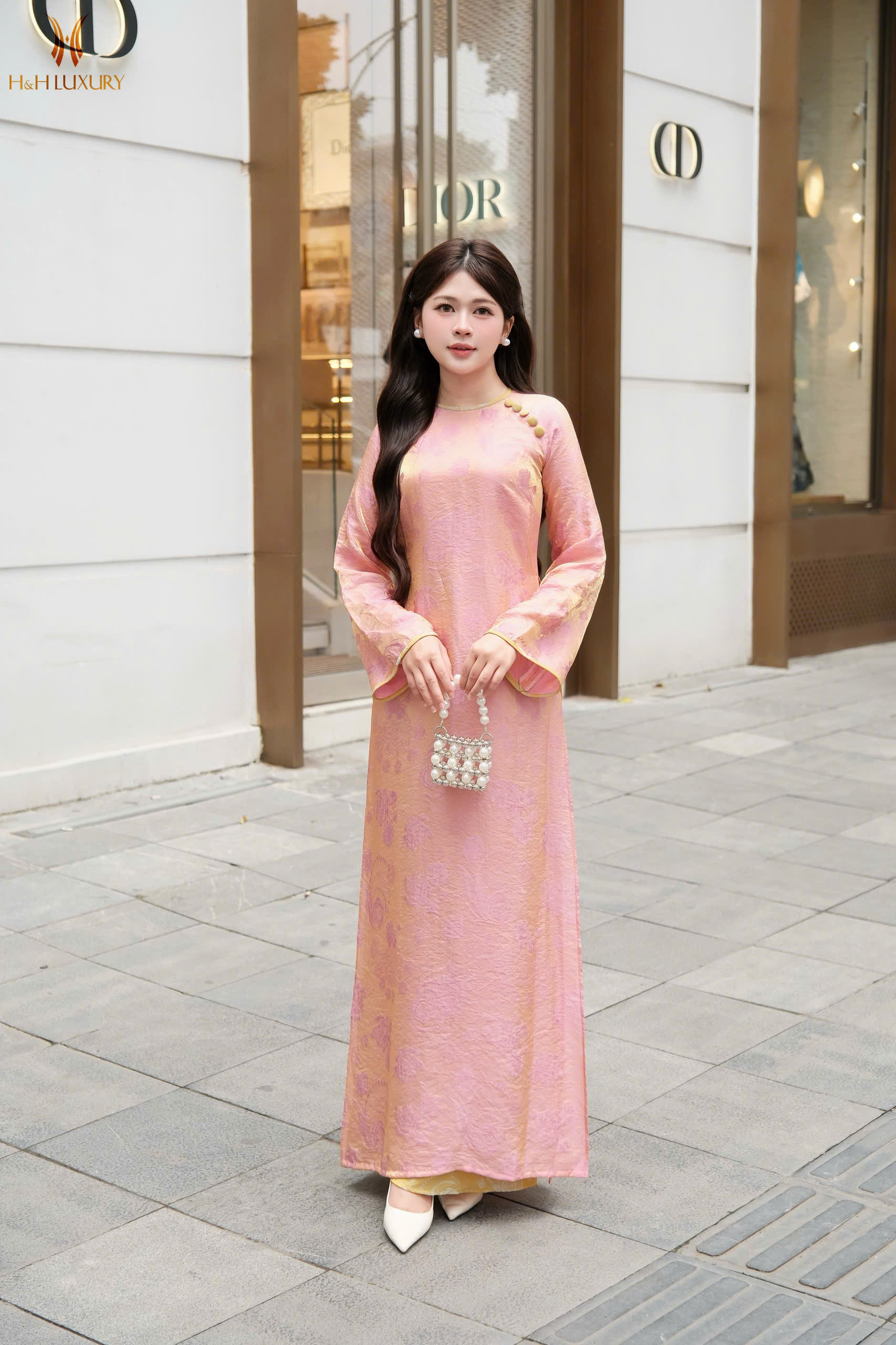 QUẦN ÁO DÀI VÀNG