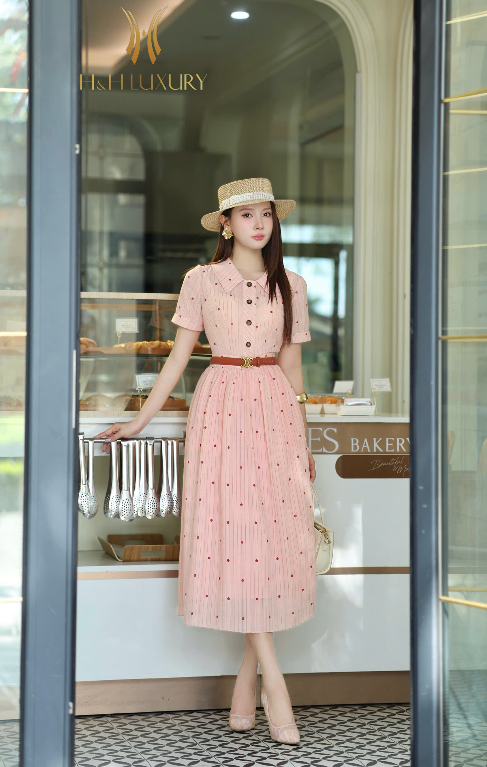 ĐẦM HỒNG KẺ BI ĐÍNH CÚC