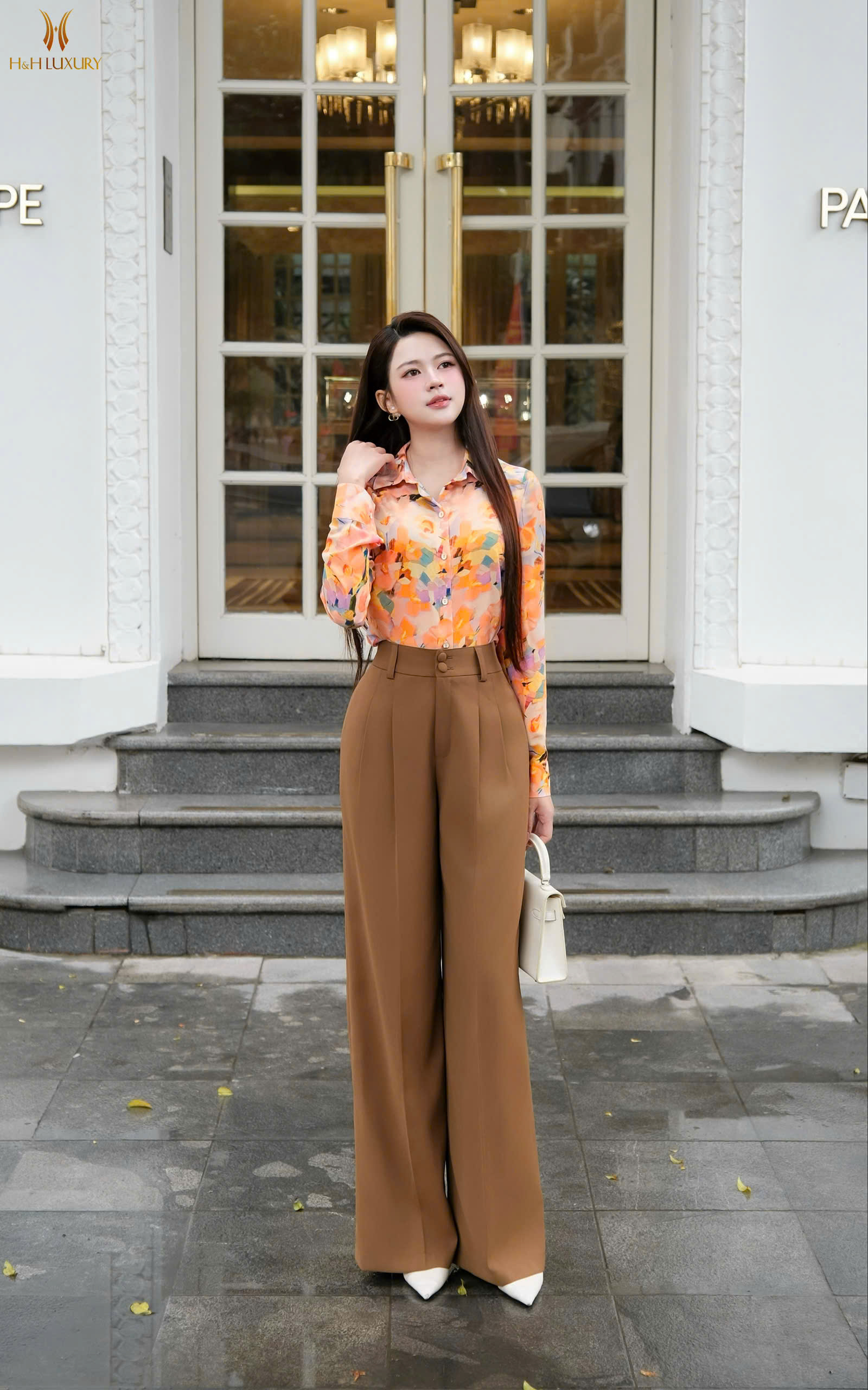 QUẦN XUÔNG NÂU CAFE HAI TÚI SƯỜN