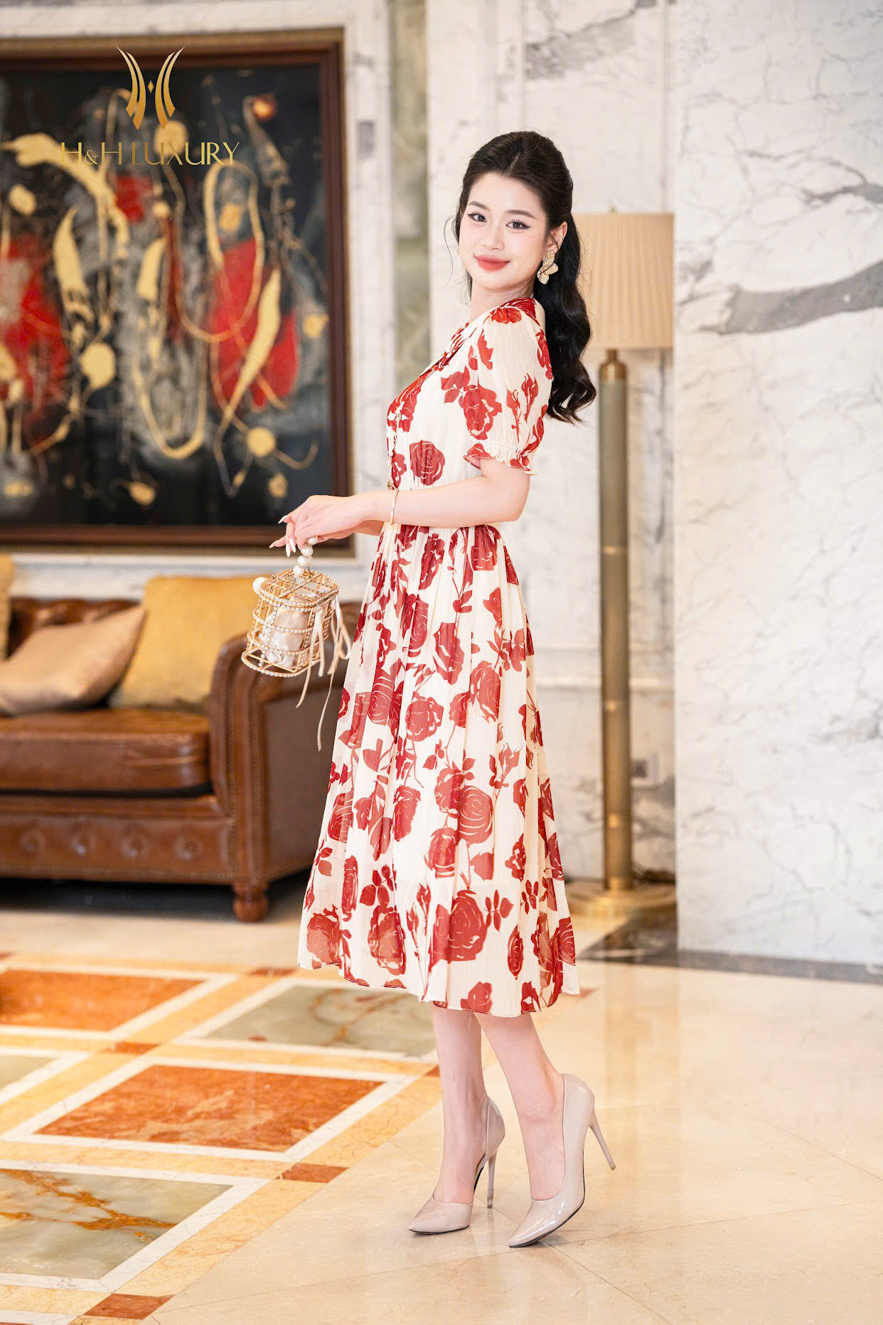 ĐẦM XÒE TƠ HOA HỒNG ĐỎ CỔ ĐỨC BÈO NẸP