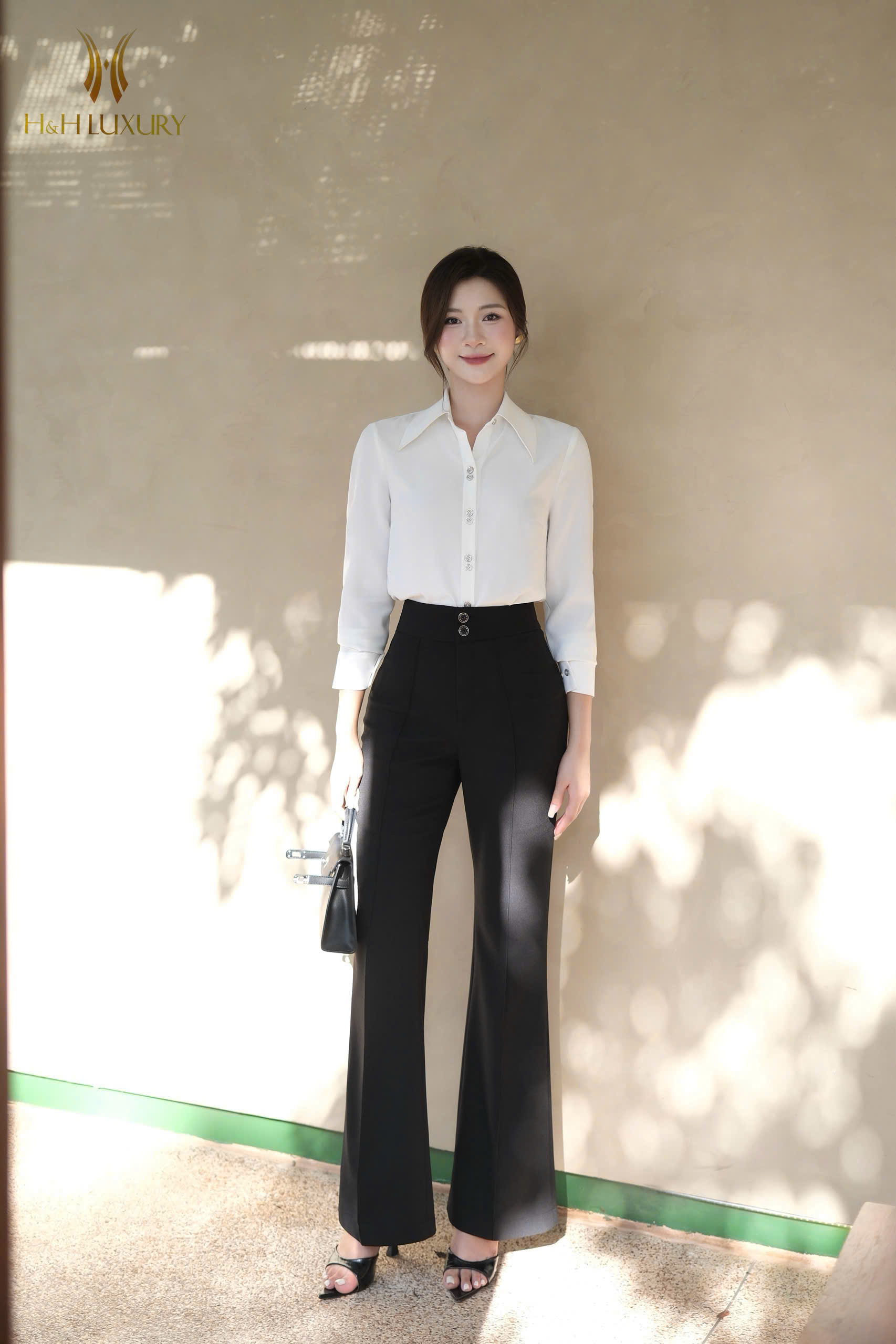 QUẦN ĐEN ỐNG LOE MÍ GÂN