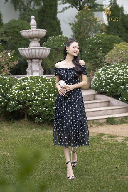 ĐẦM XÒE TƠ BI NHŨ HÀN CAO CẤP NƠ NGỰC