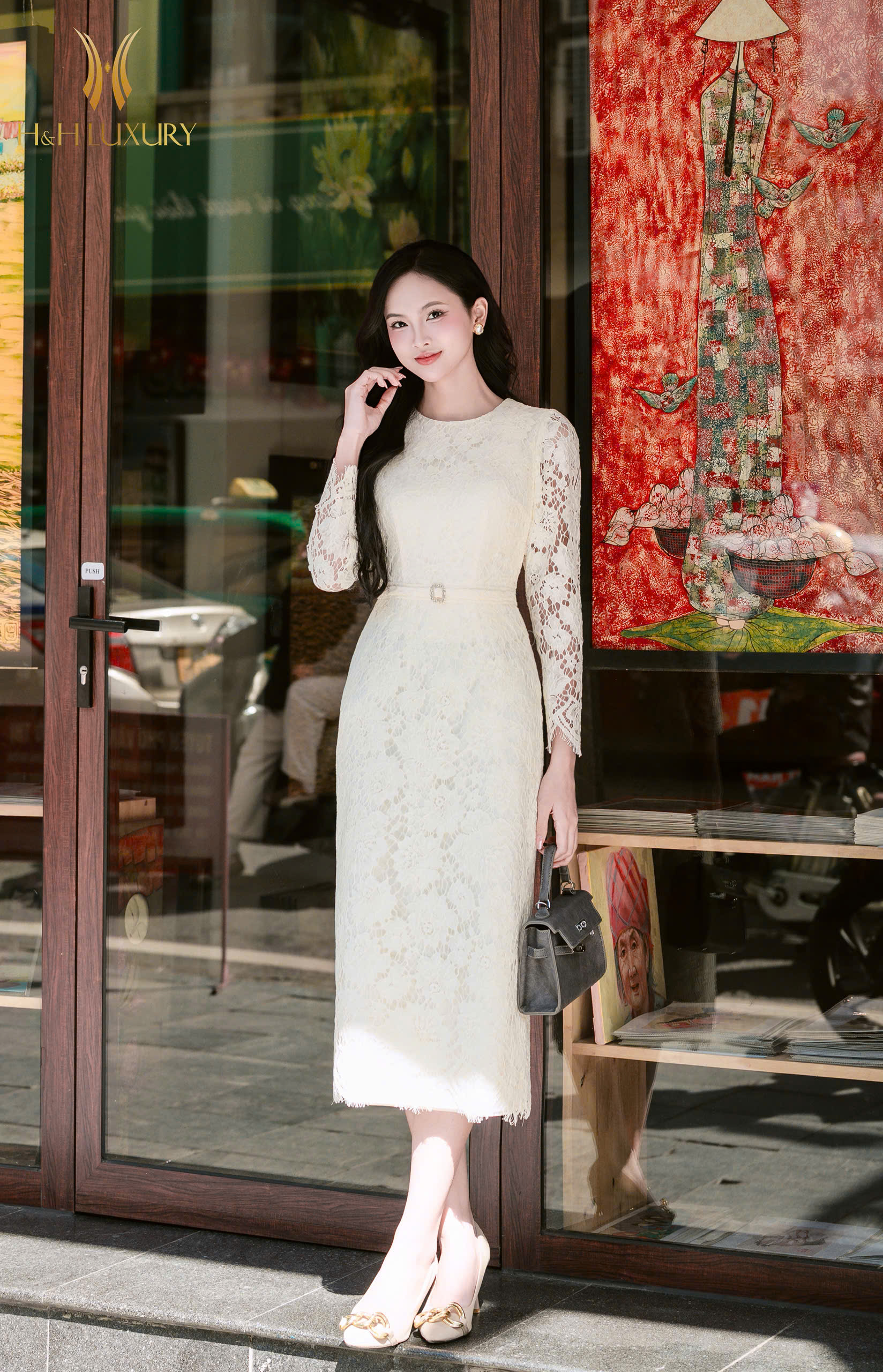 ĐẦM BÚT CHÌ REN KEM ĐAI EO