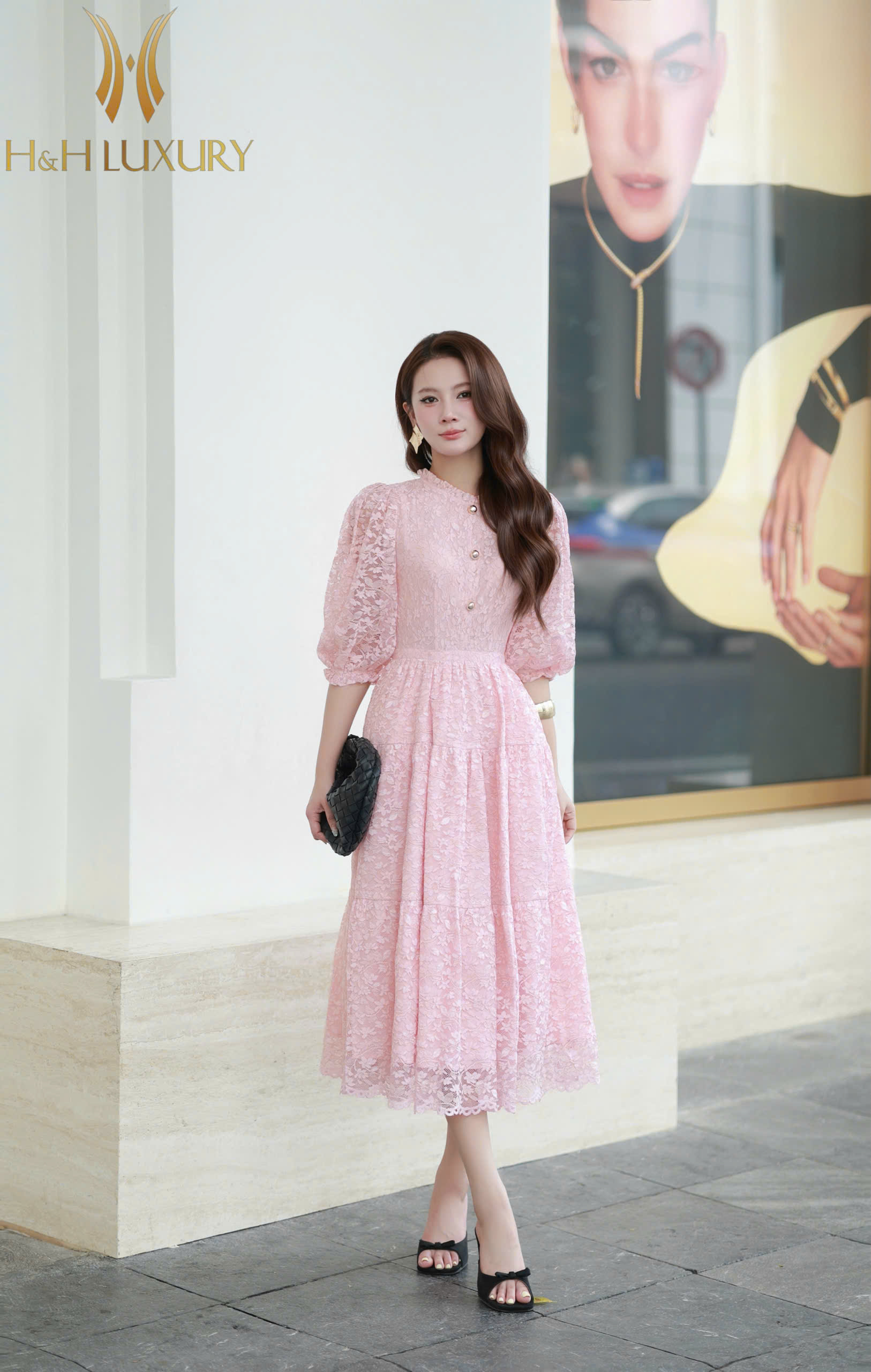 ĐẦM REN XÒE LÁ NHO HỒNG PASTEL