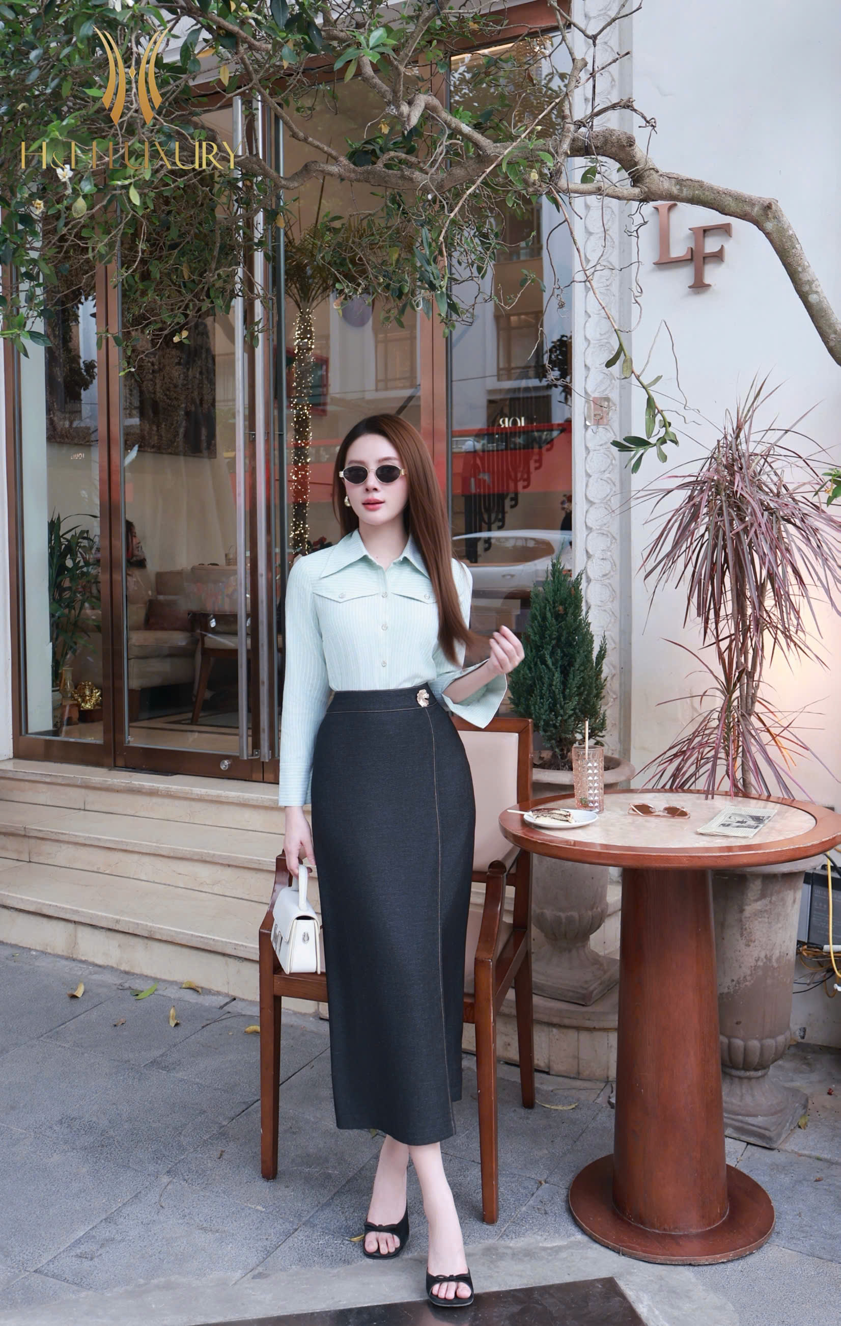 SƠ MI KẺ CỐM NHẠT CỔ ĐỨC