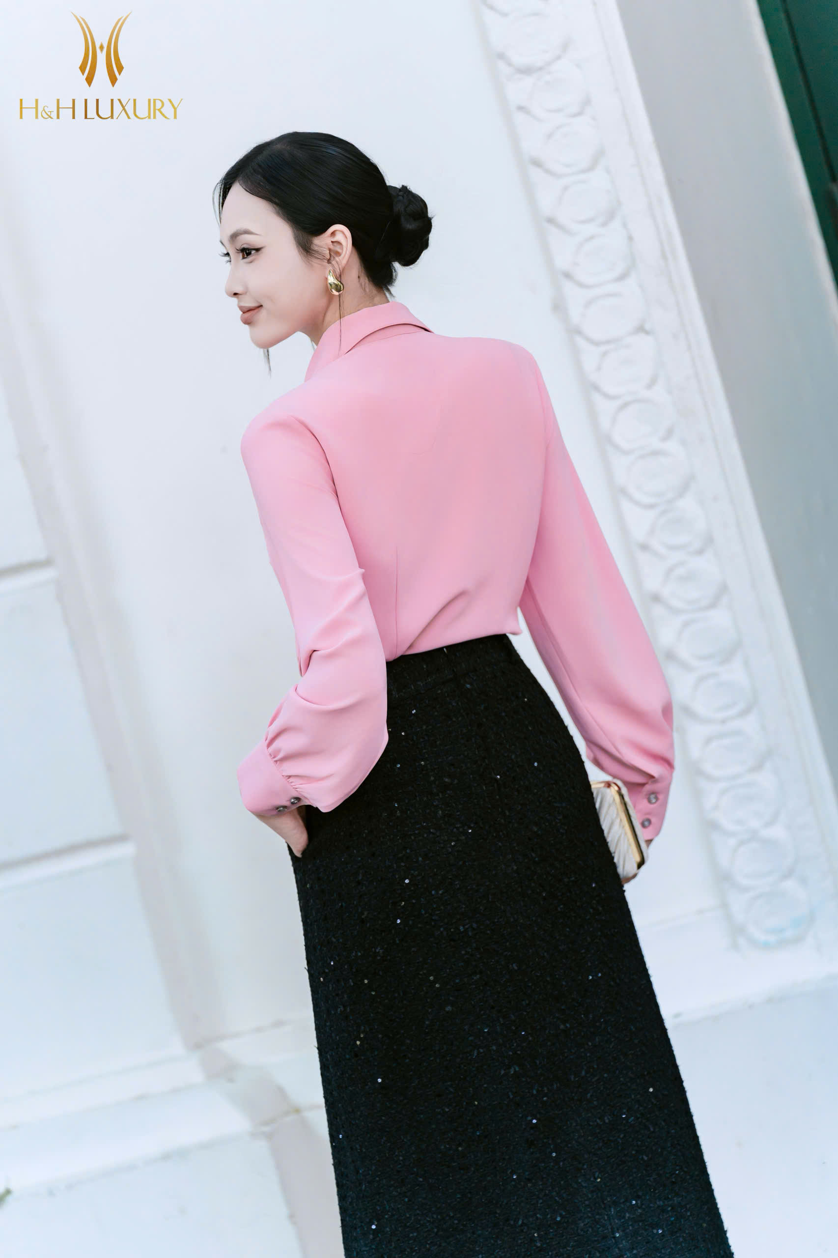 CHÂN VÁY ĐEN DẠ TWEED 2 TÚI