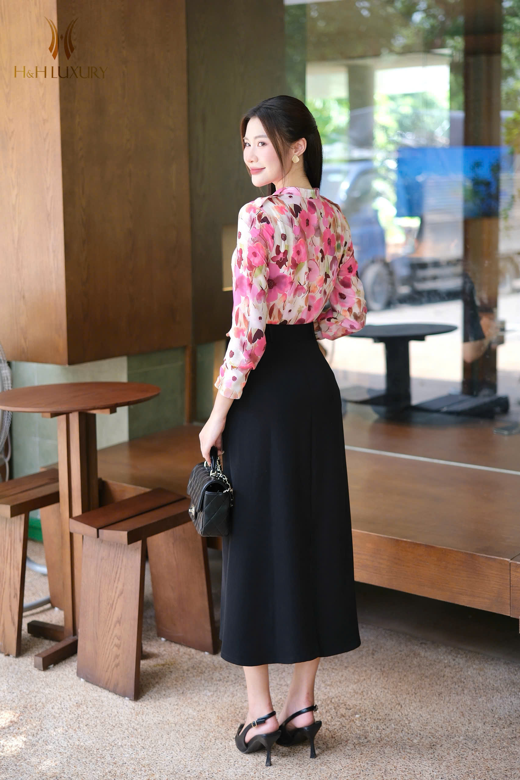 ÁO SƠ MI HOA TAY DÀI LỤA TẰM HÀN