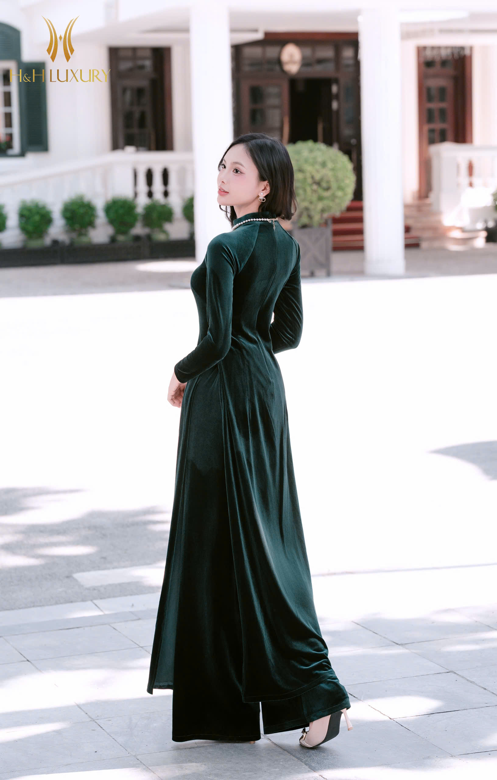 ÁO DÀI NHUNG XANH CỔ VỊT