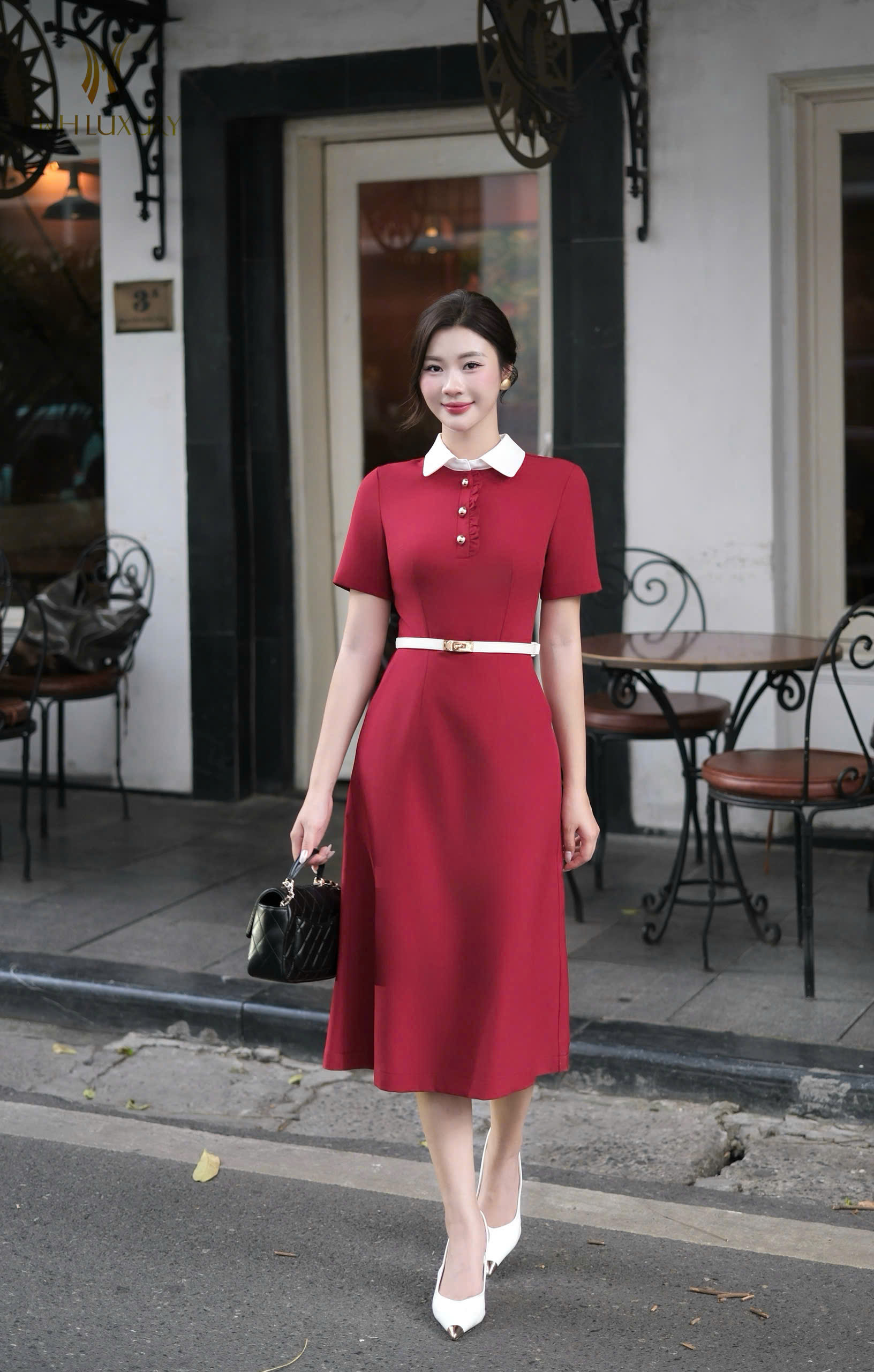 ĐẦM ÔM A ĐỎ PHỐI CỔ ĐÍNH CÚC