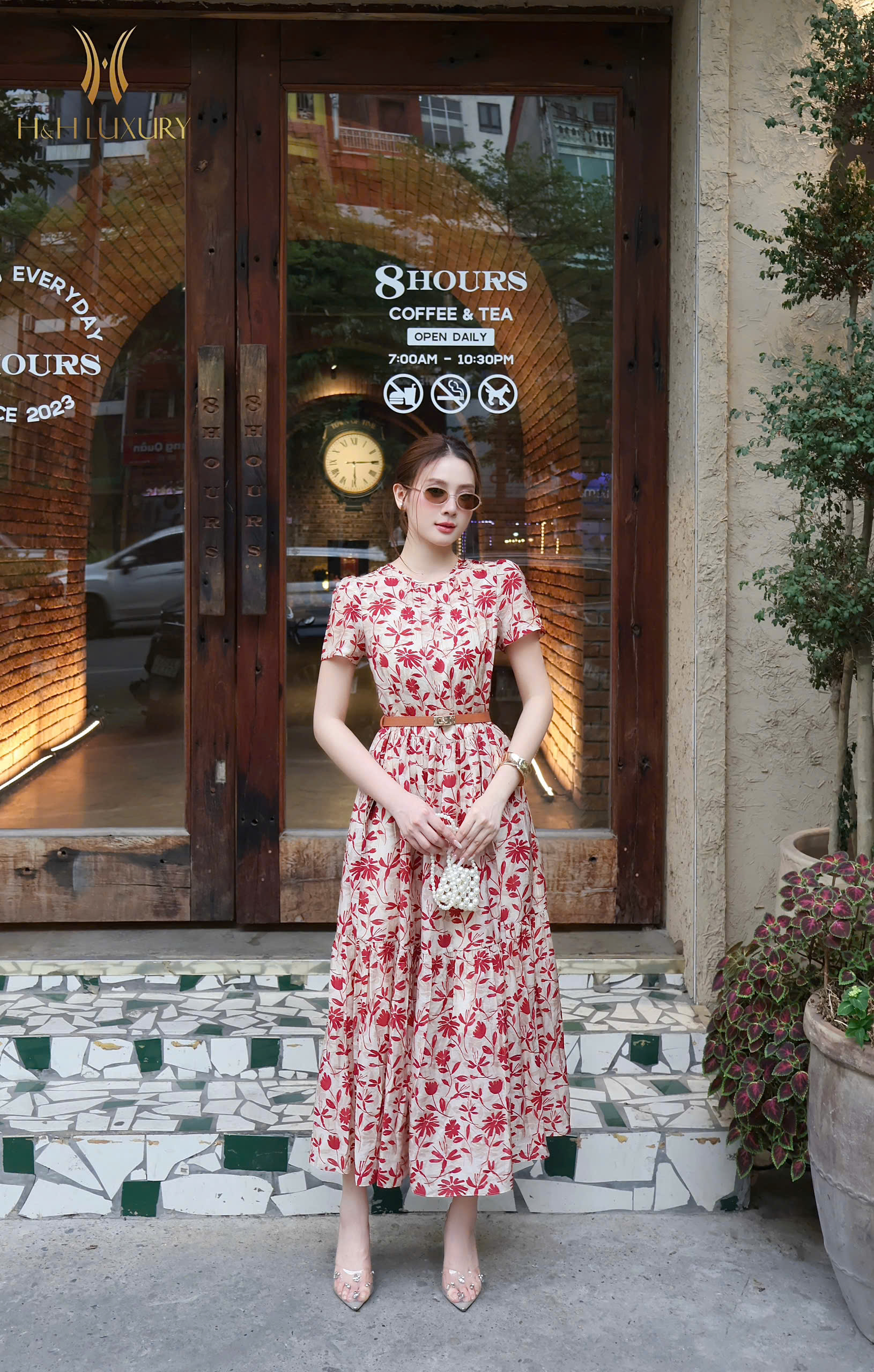 ĐẦM TẰM HOA ĐỎ DÁNG SUÔNG