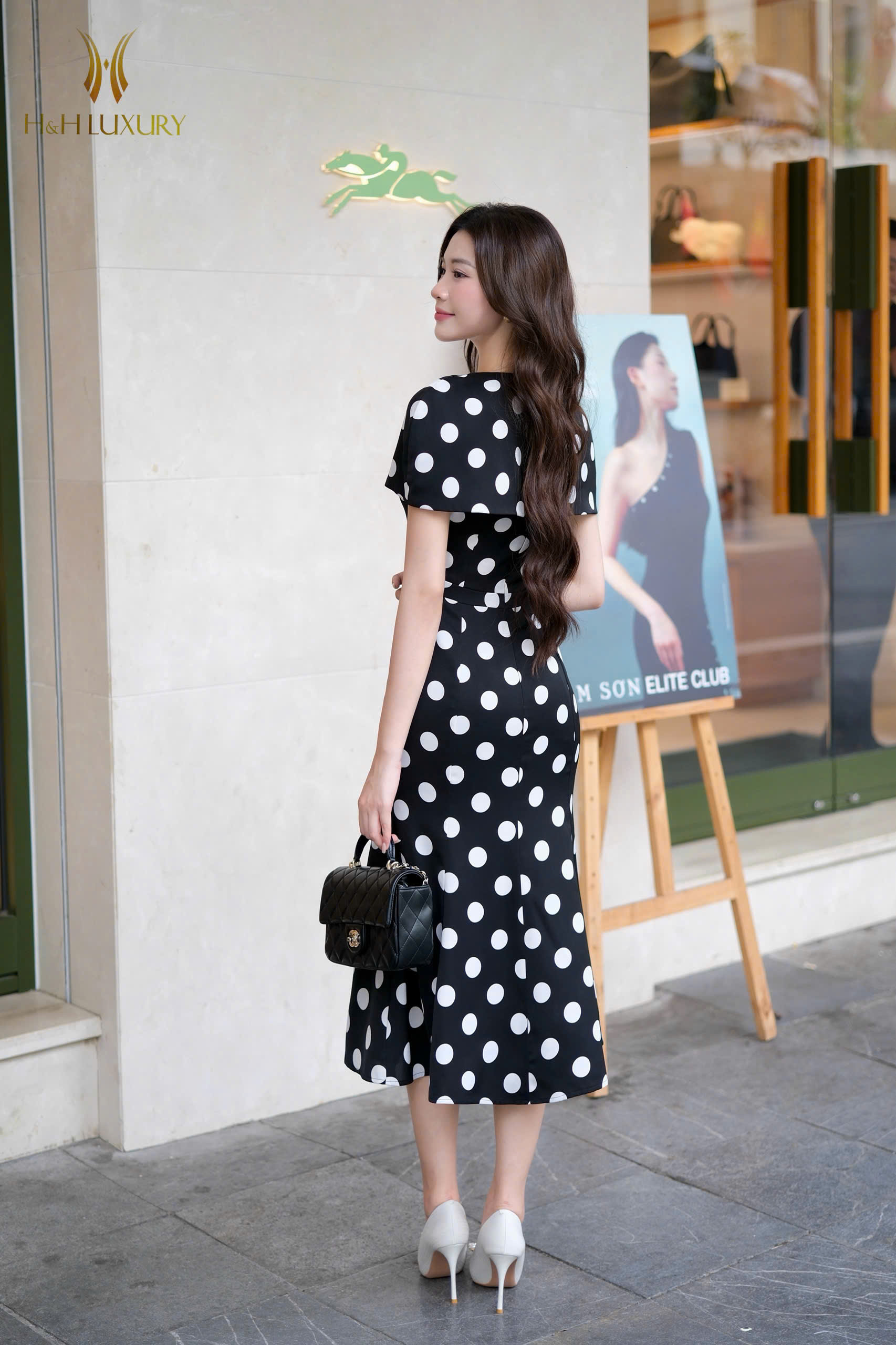 ĐẦM LỤA ĐUÔI CÁ CHẤM BI TẾT EO