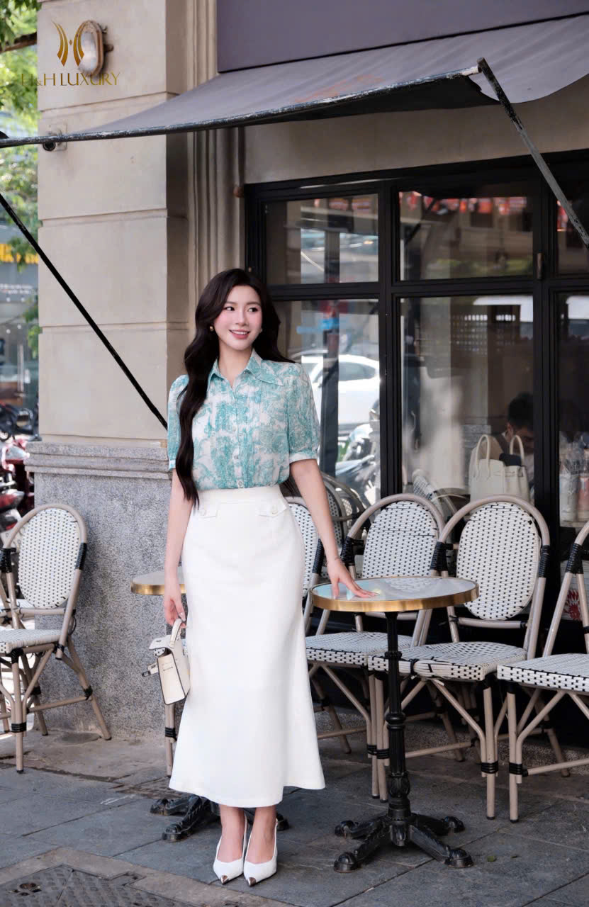 ÁO XANH CỘC TAY CỔ ĐỨC XẾP LY THÂN