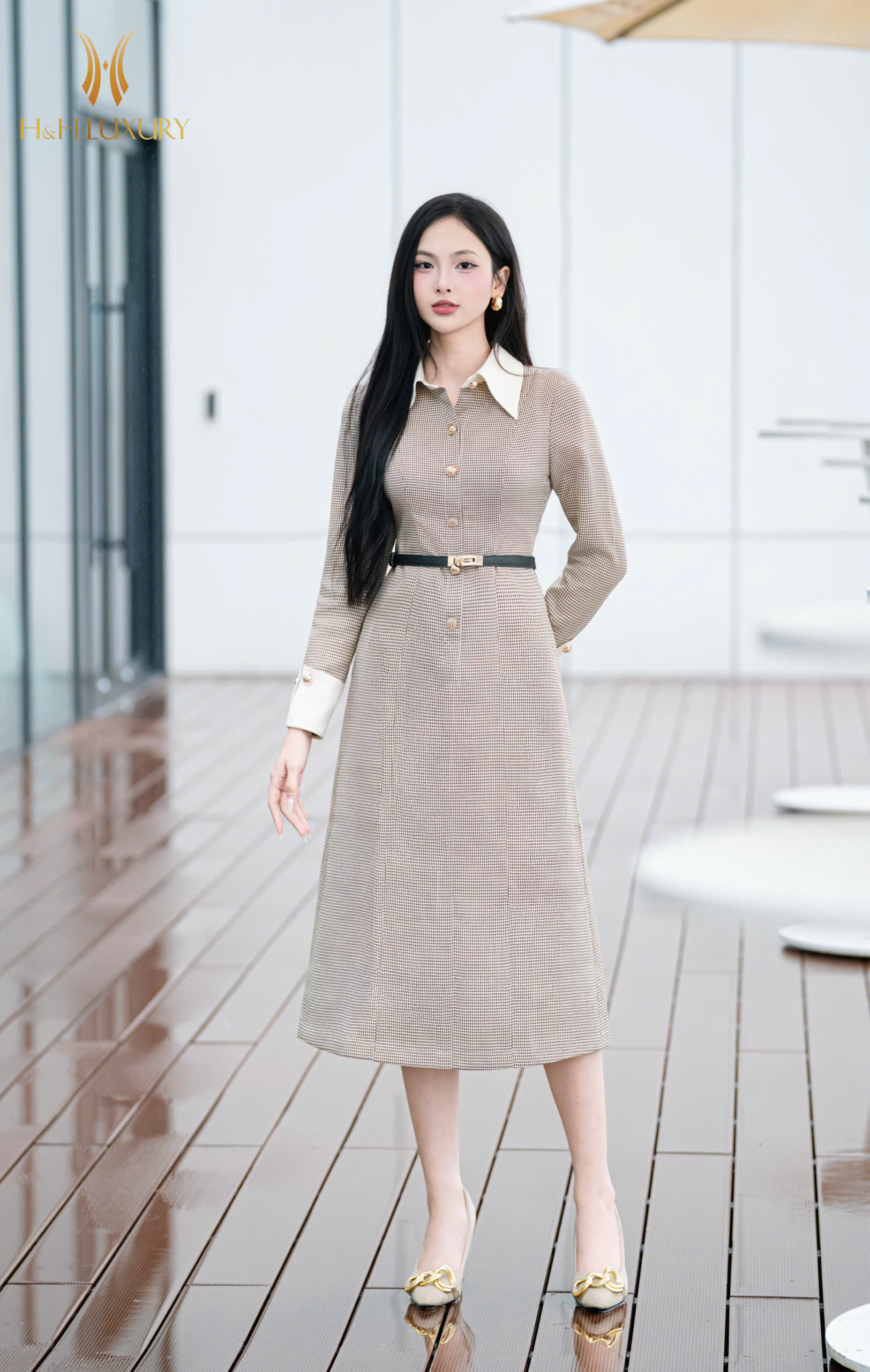 ĐẦM ÔM A PHỐI CỔ TÂY ĐÍNH CÚC