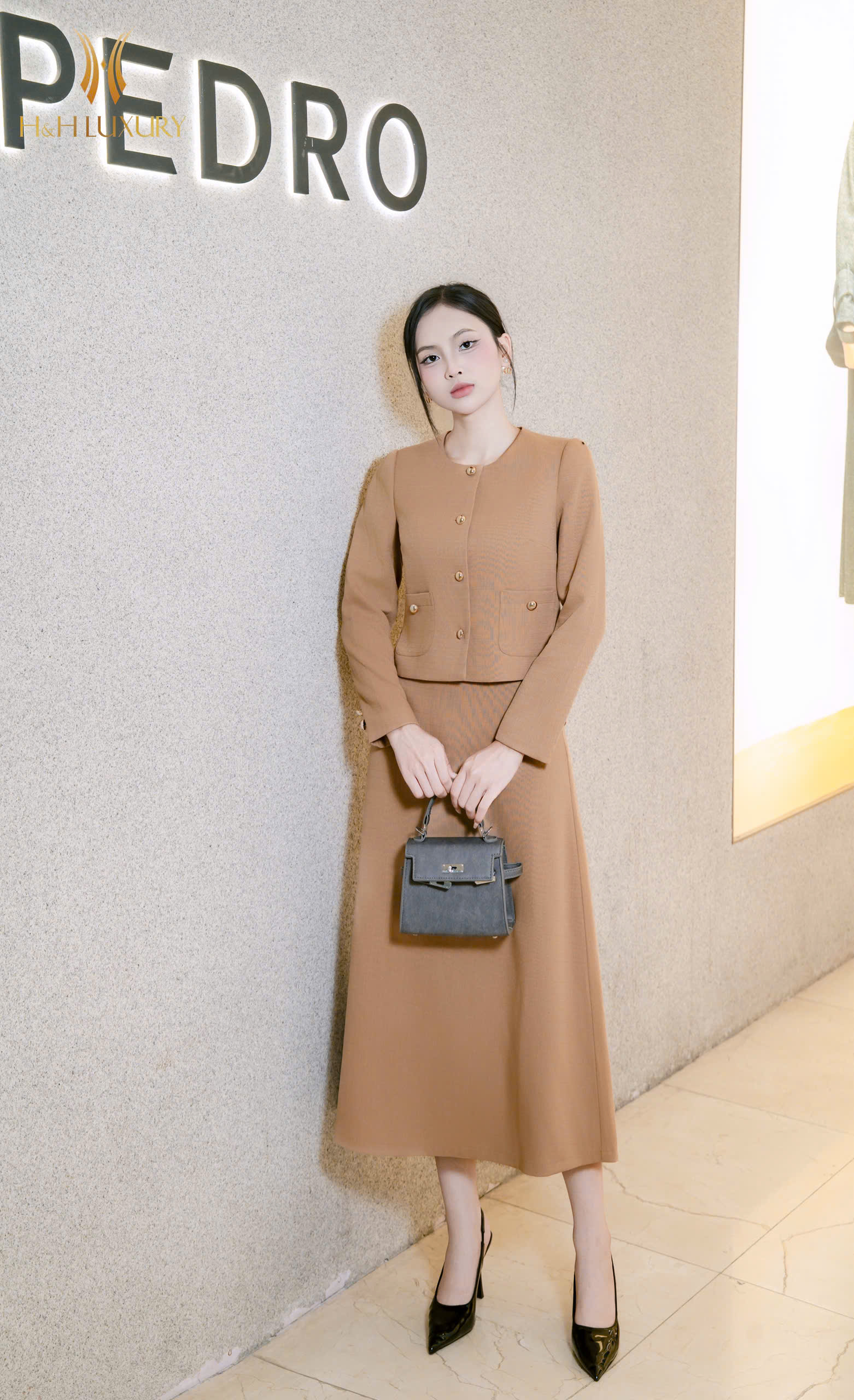 ÁO VEST TWEED NÂU TÂY